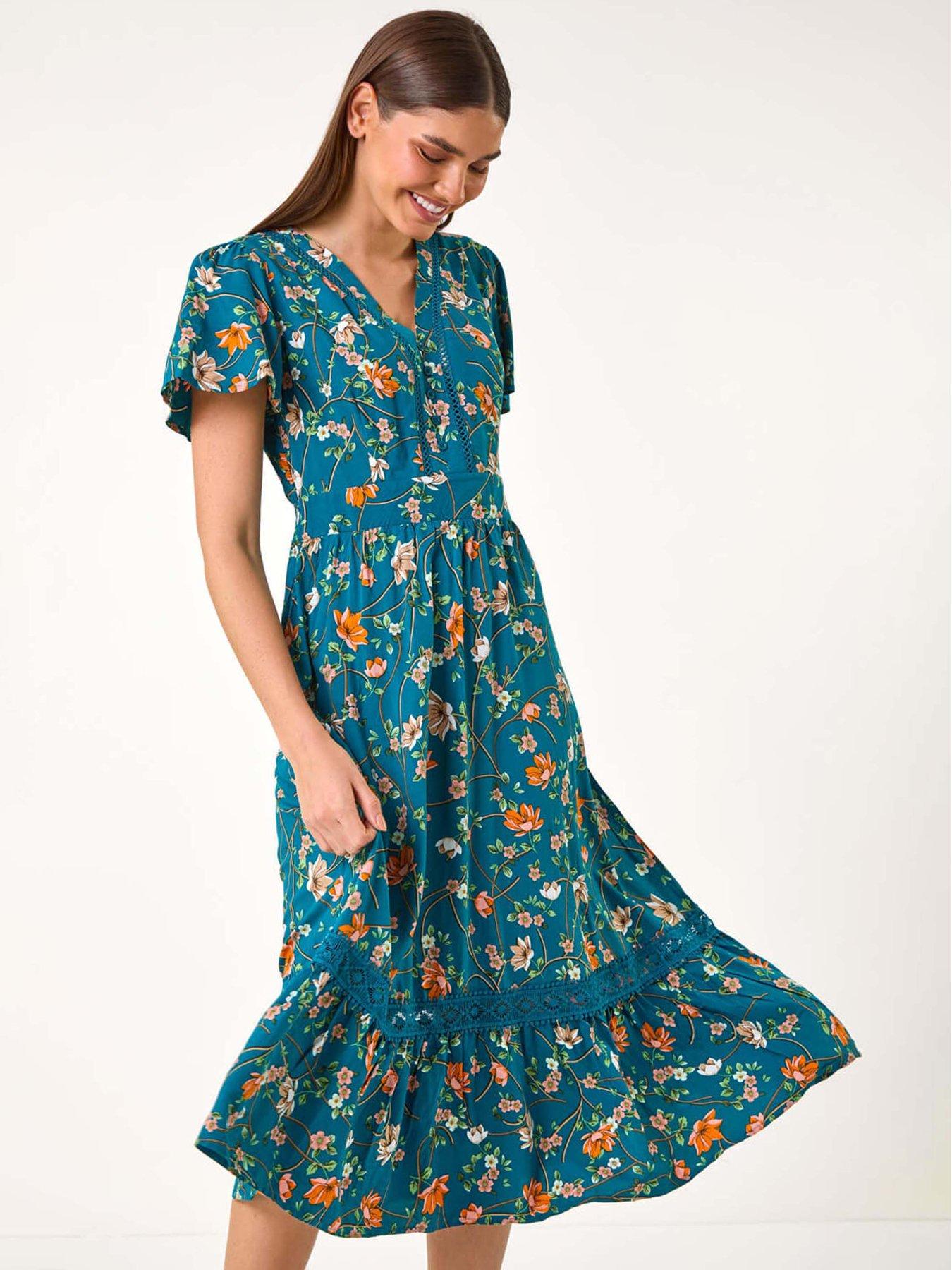undefined Floral Lace Trim Pocket Midi Dress