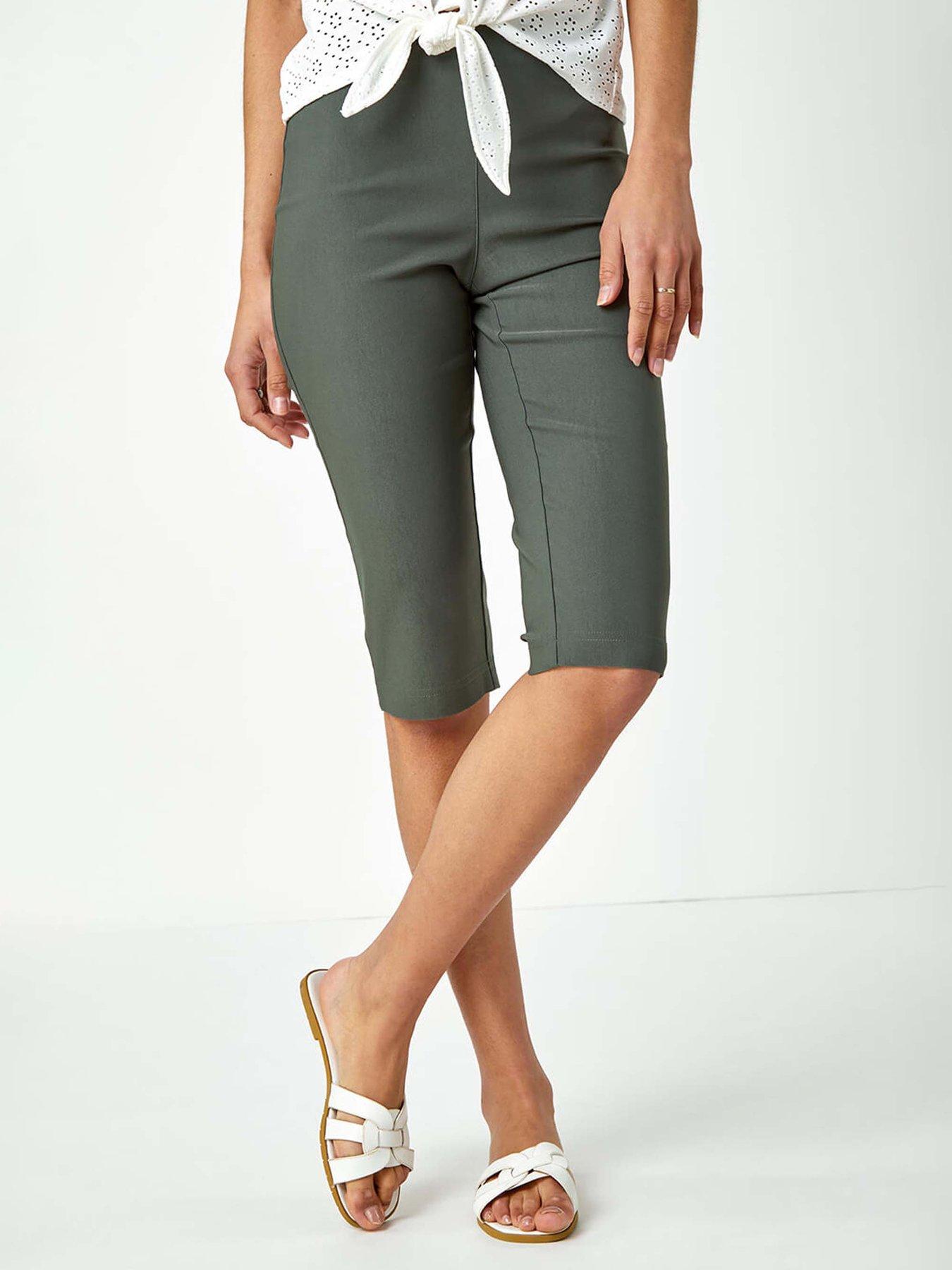 undefined Elastic Waist Knee Length Stretch Shorts