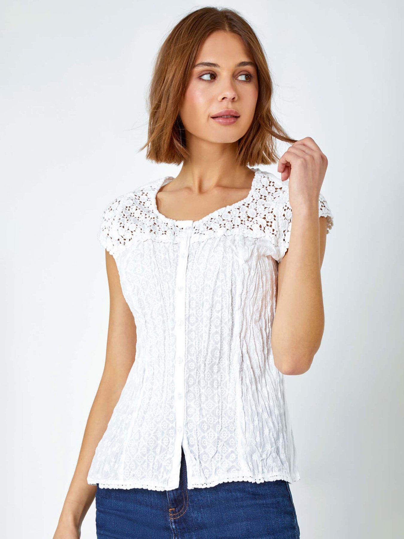 roman-lace-yoke-and-sleeve-crinkle-blouse