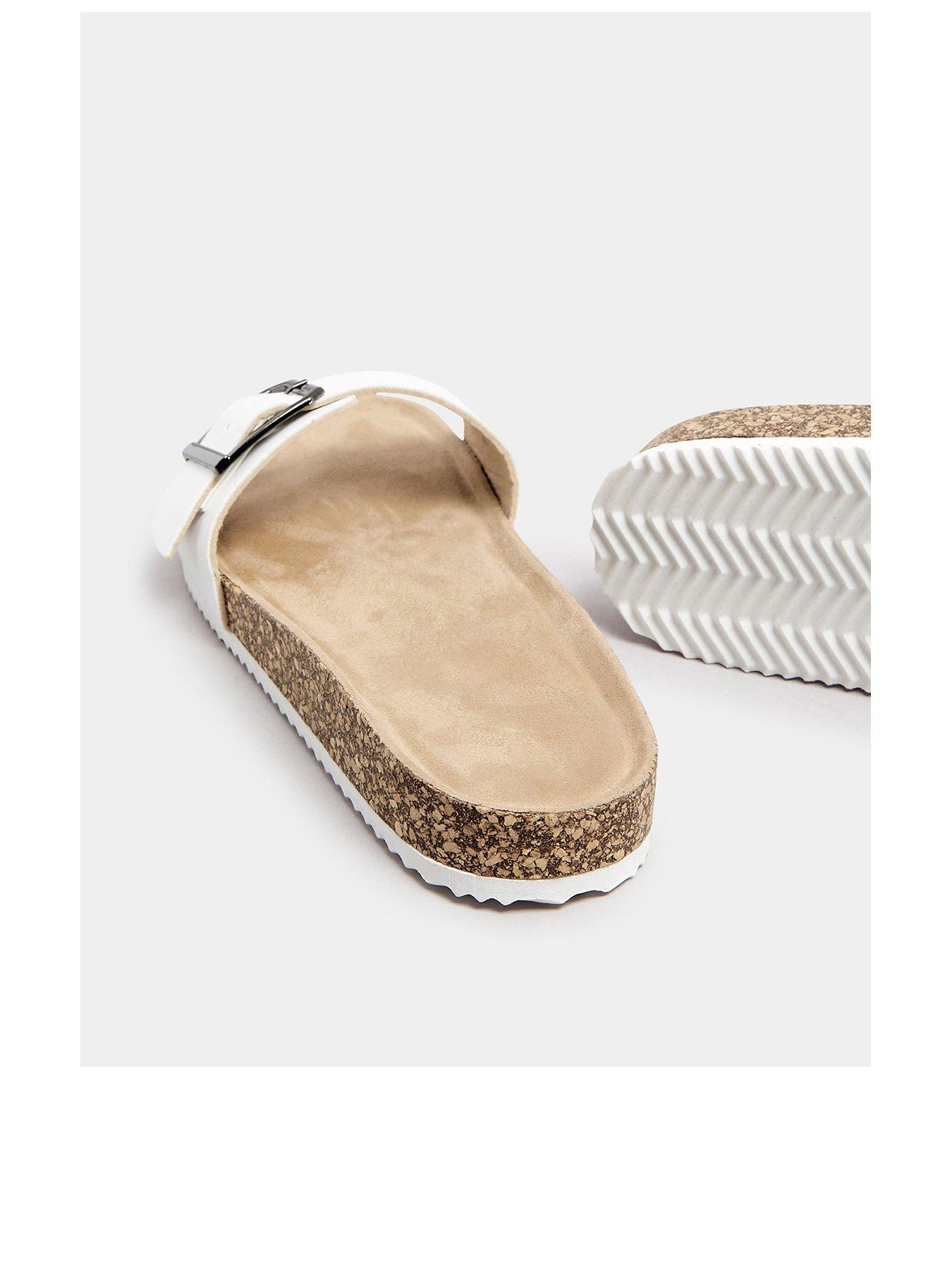Image 3 of 4 of Yours Extra Wide Fit Single Buckle Sandals - White