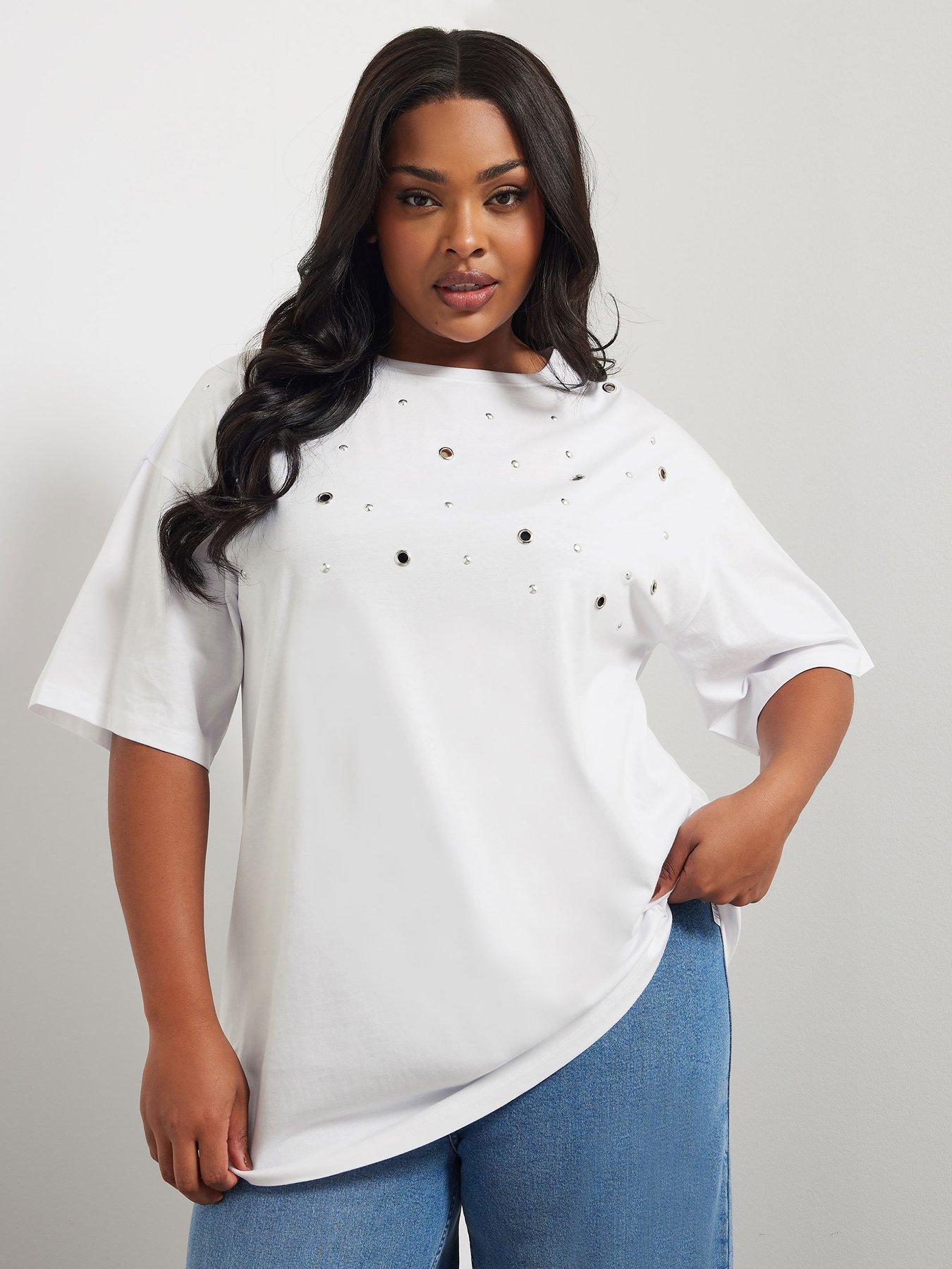 Image 4 of 4 of Yours Curve Eyelet Relaxed Shoulder T-shirt - White