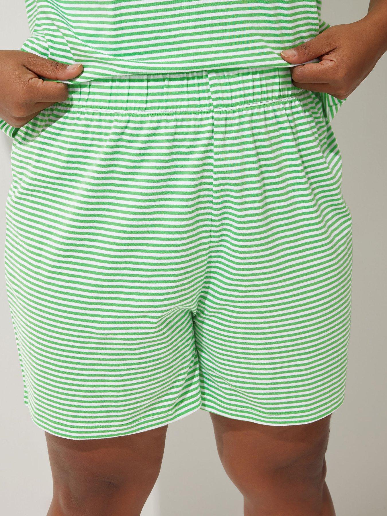  image of yours-curve-stripe-short-green