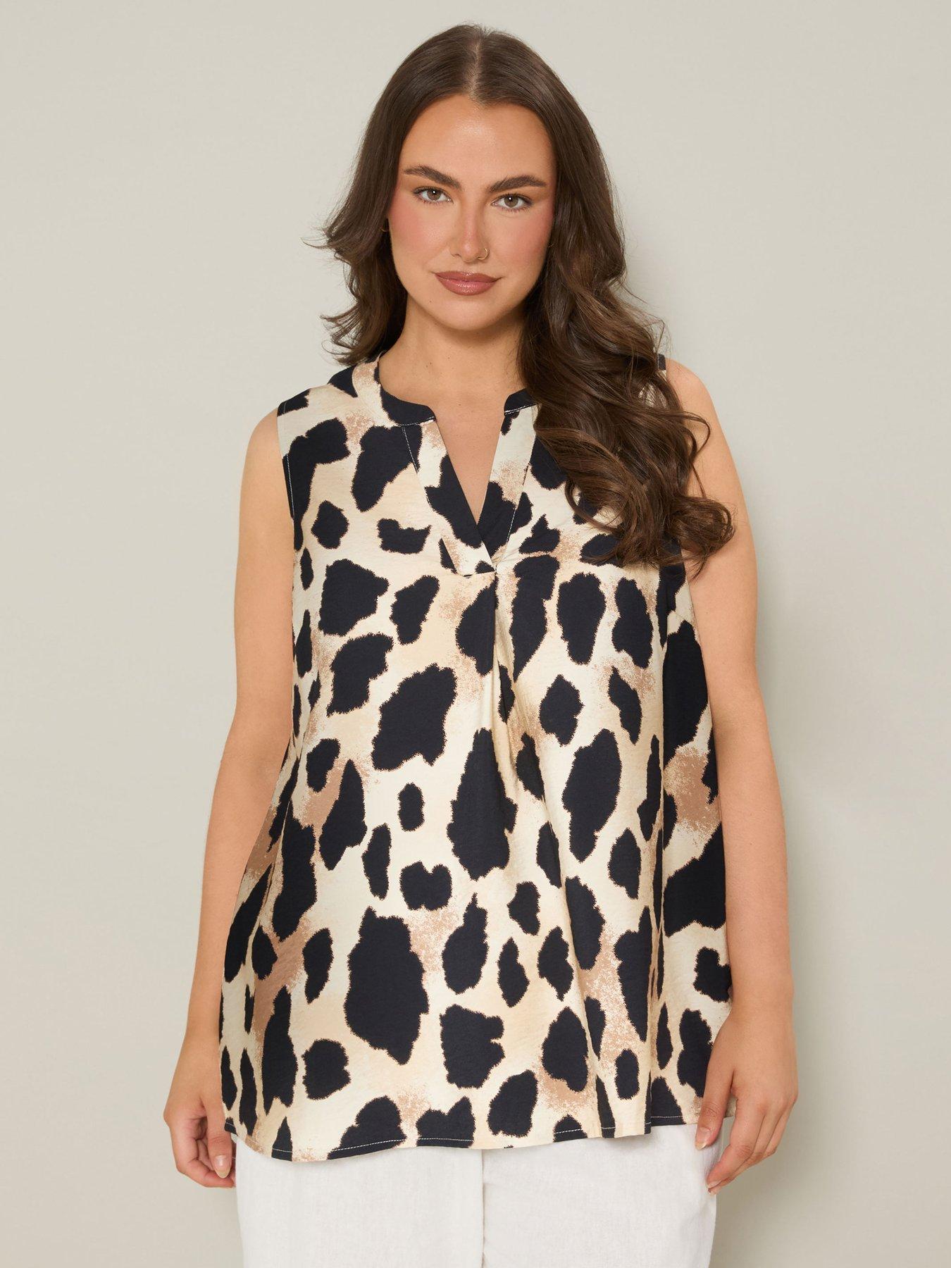  image of evans-pleat-swing-vest-natural