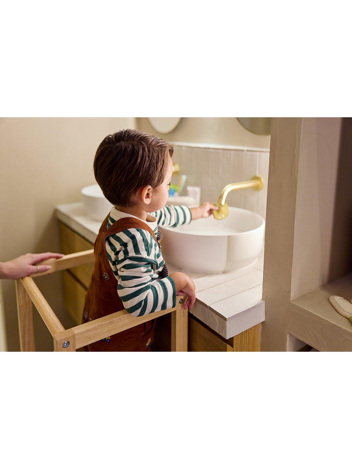  image of bebe-confort-nola-learning-tower-natural