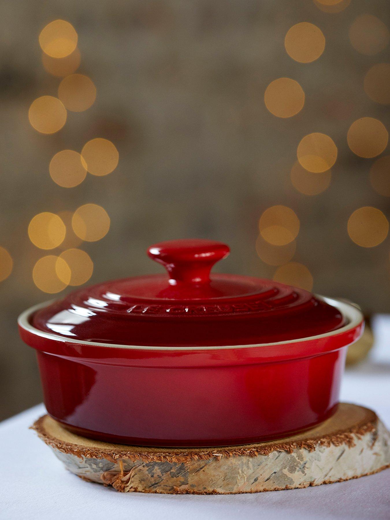 le-creuset-camembert-baker