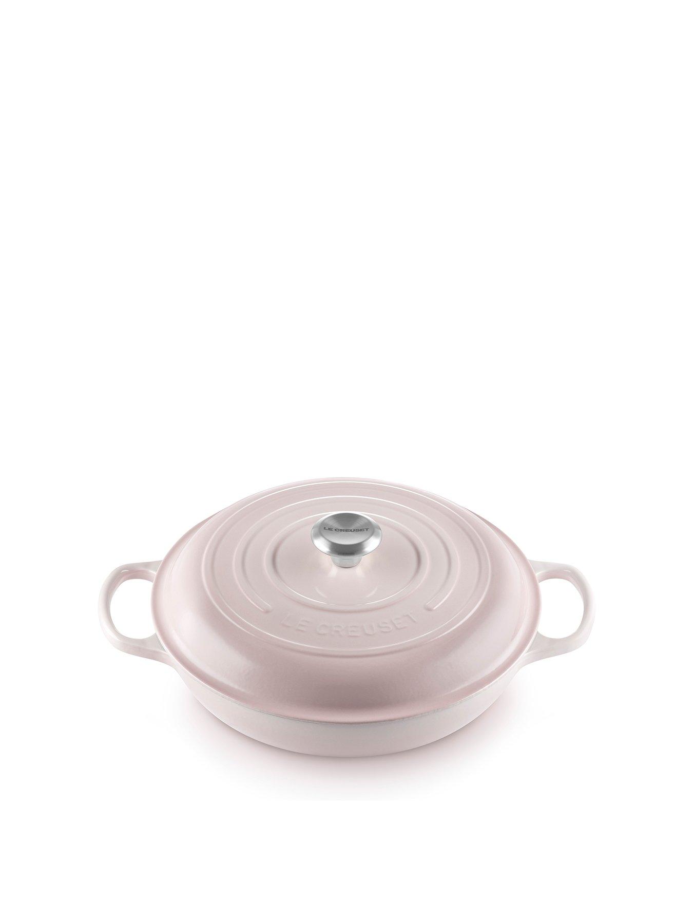 stillFront image of le-creuset-30-cm-shallow-cast-iron-casserole-dish-pink