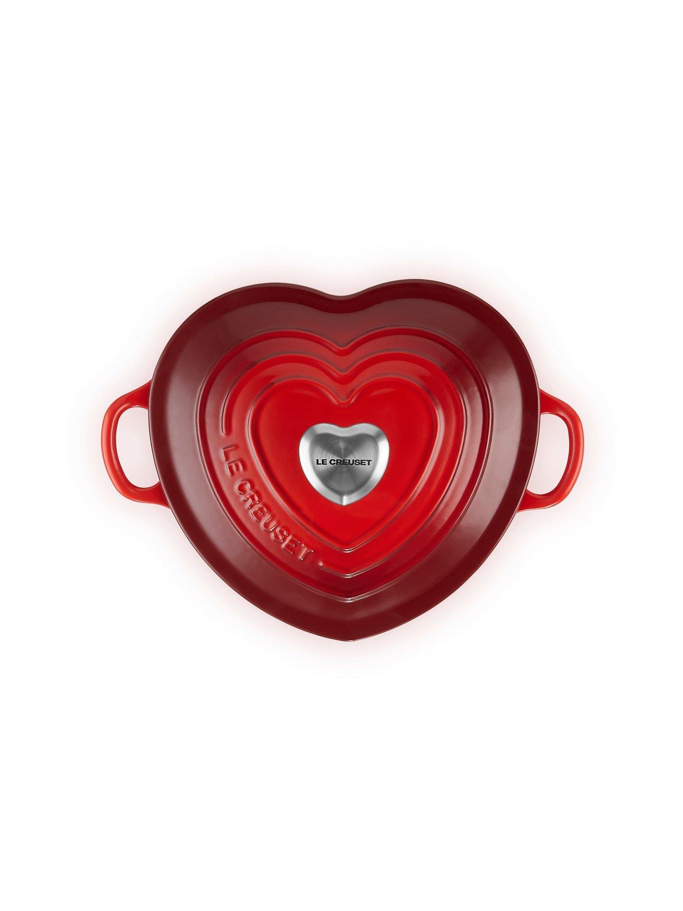  image of le-creuset-cast-iron-heart-shaped-20-cm-casserole-red