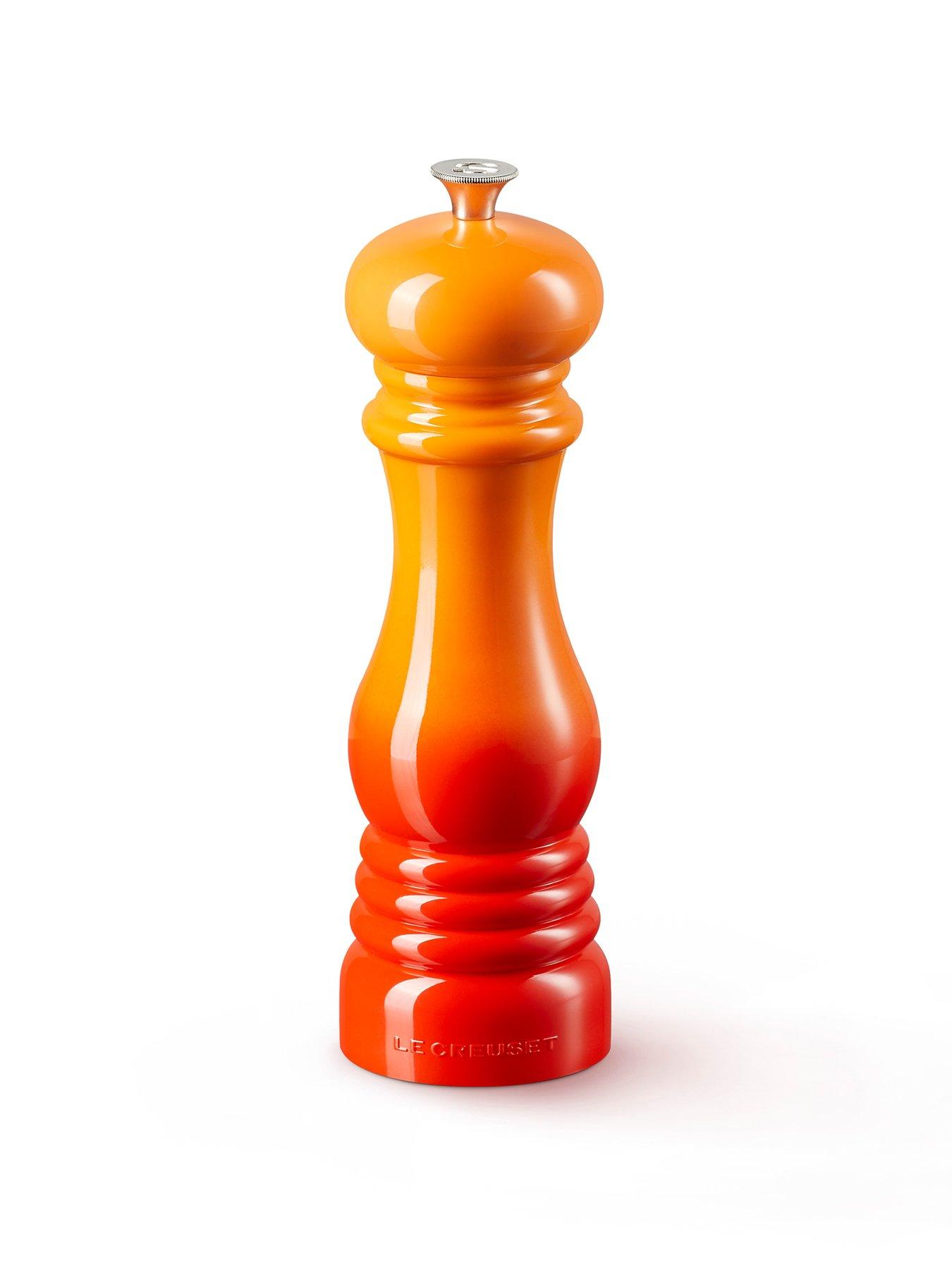 Le Creuset Classic Salt Mill