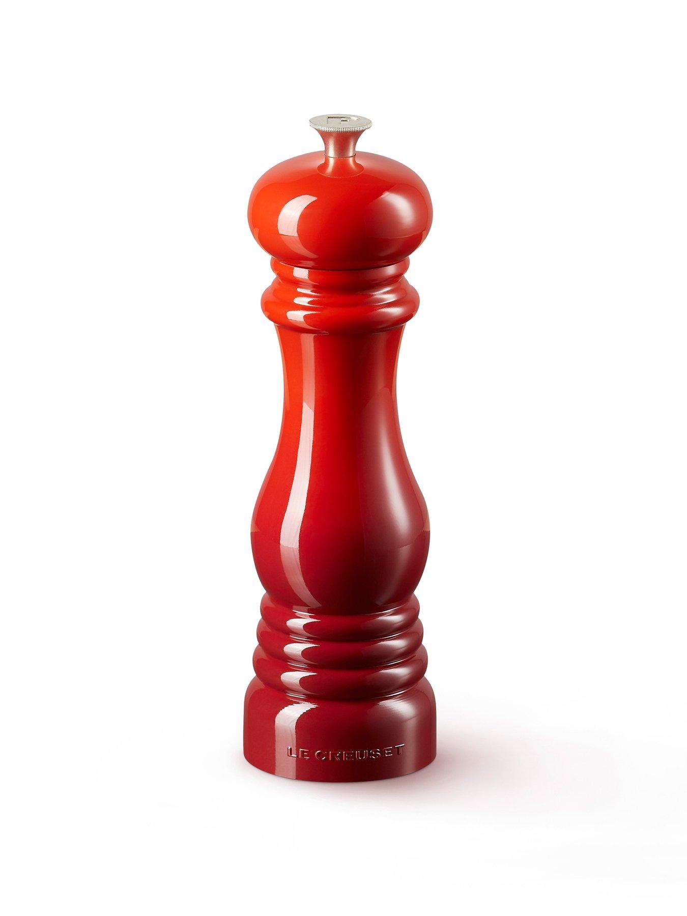 Le Creuset Classic Pepper Mill