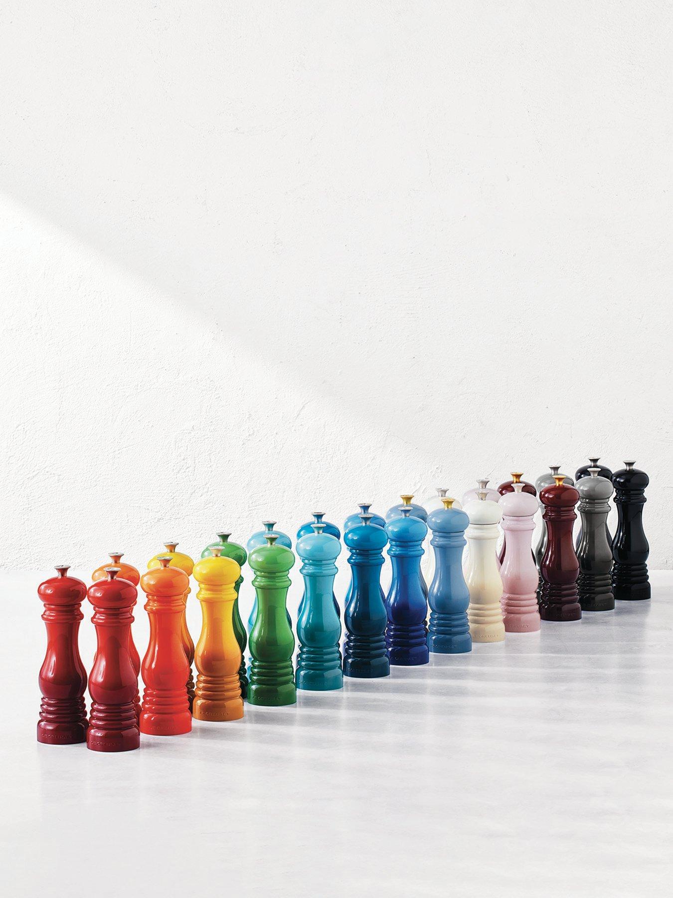 le-creuset-classic-pepper-mill