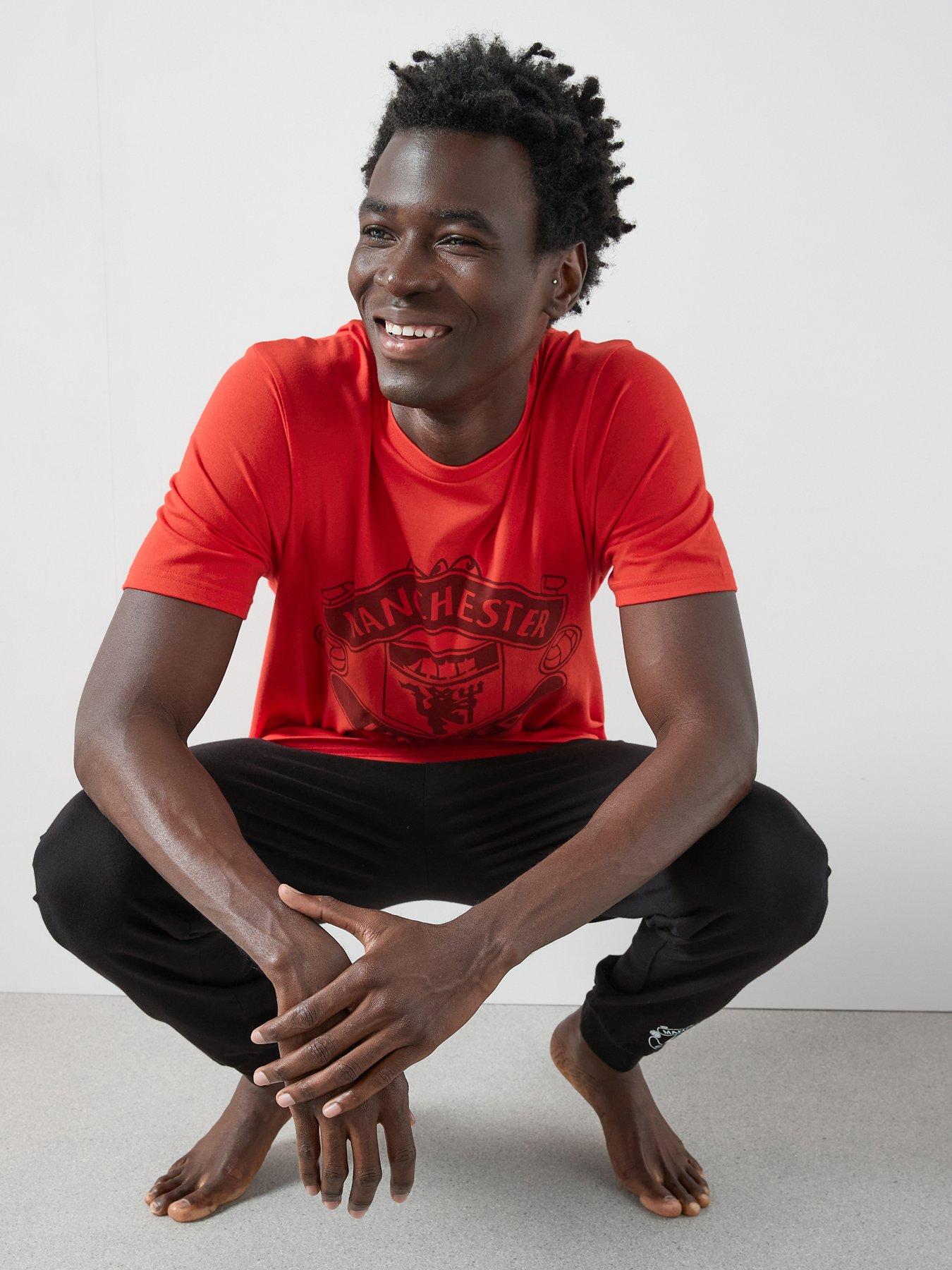 Image 3 of 5 of Manchester United FC Short Sleeve Pyjama Set - Red