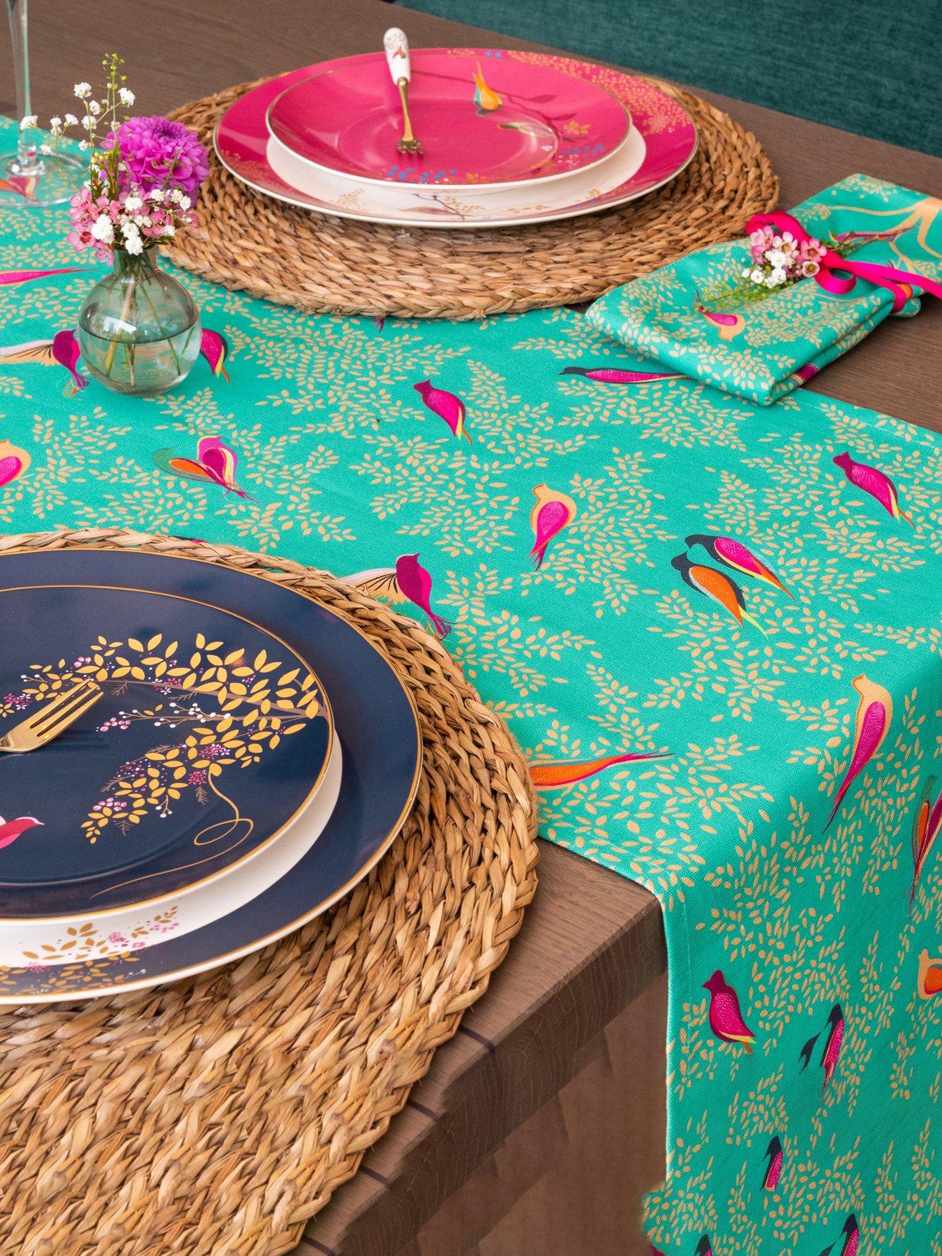 Sara Miller Chelsea Cotton Table Runner in Green