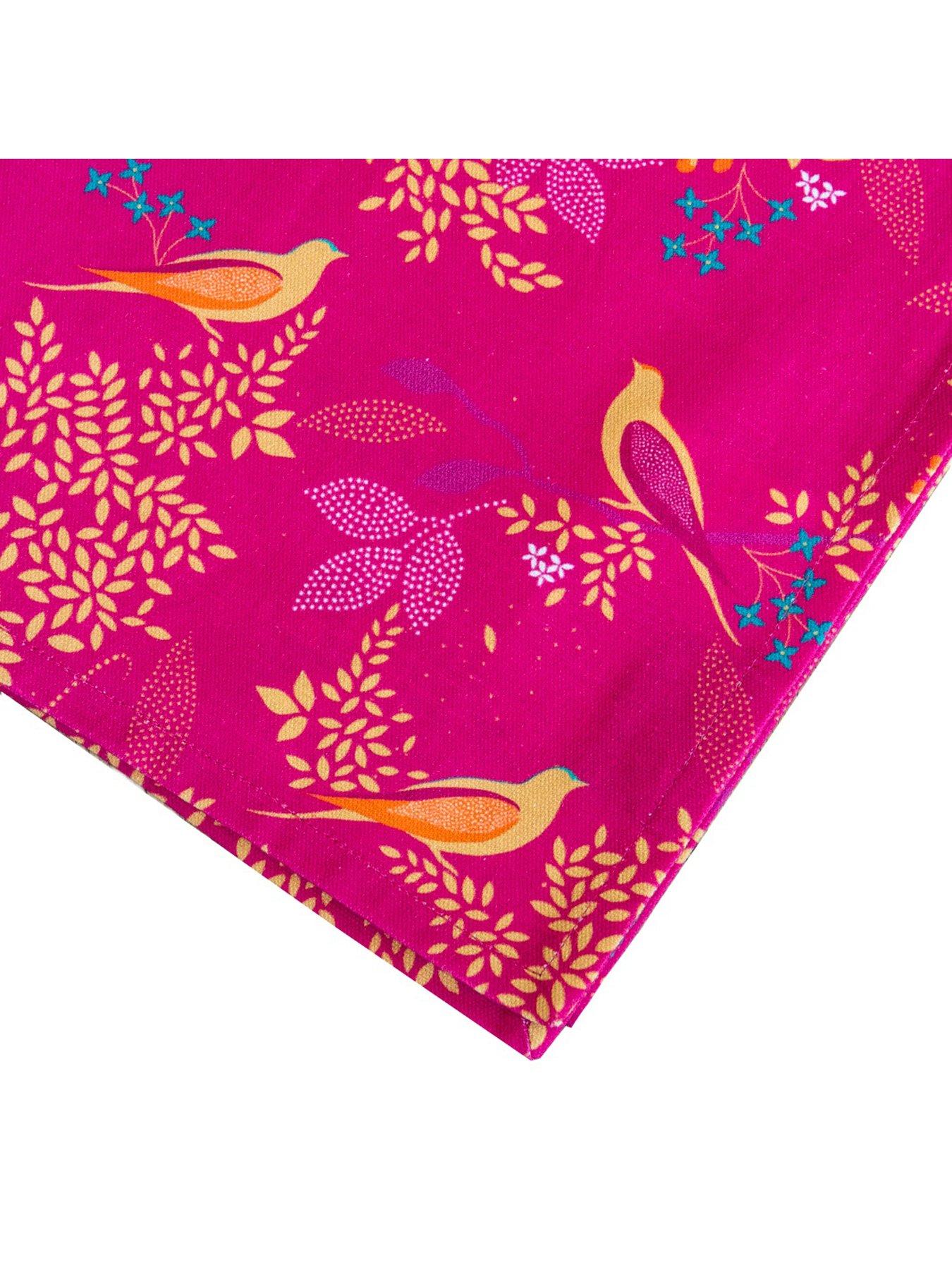  image of sara-miller-chelsea-cotton-table-runner-pink