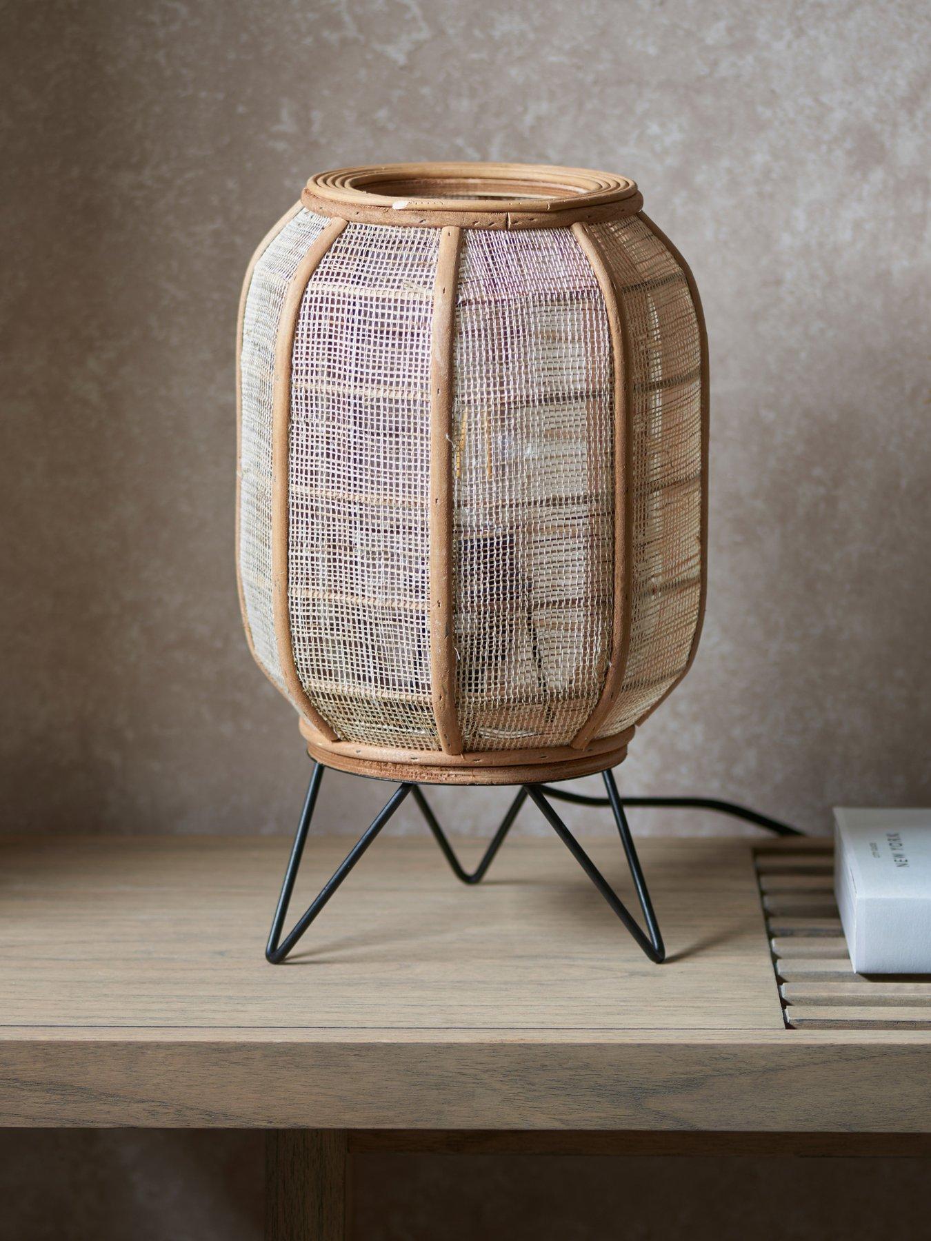  image of gallery-zaire-table-lamp