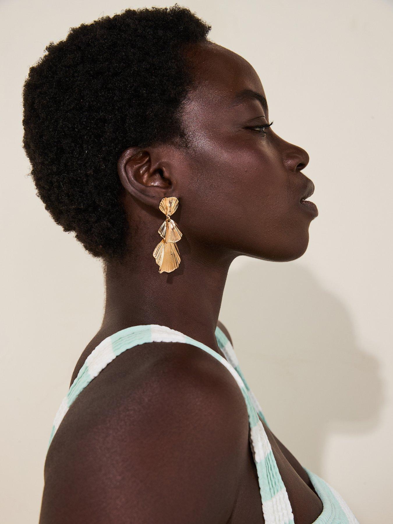 v-by-very-statement-gold-plated-shell-drop-earrings