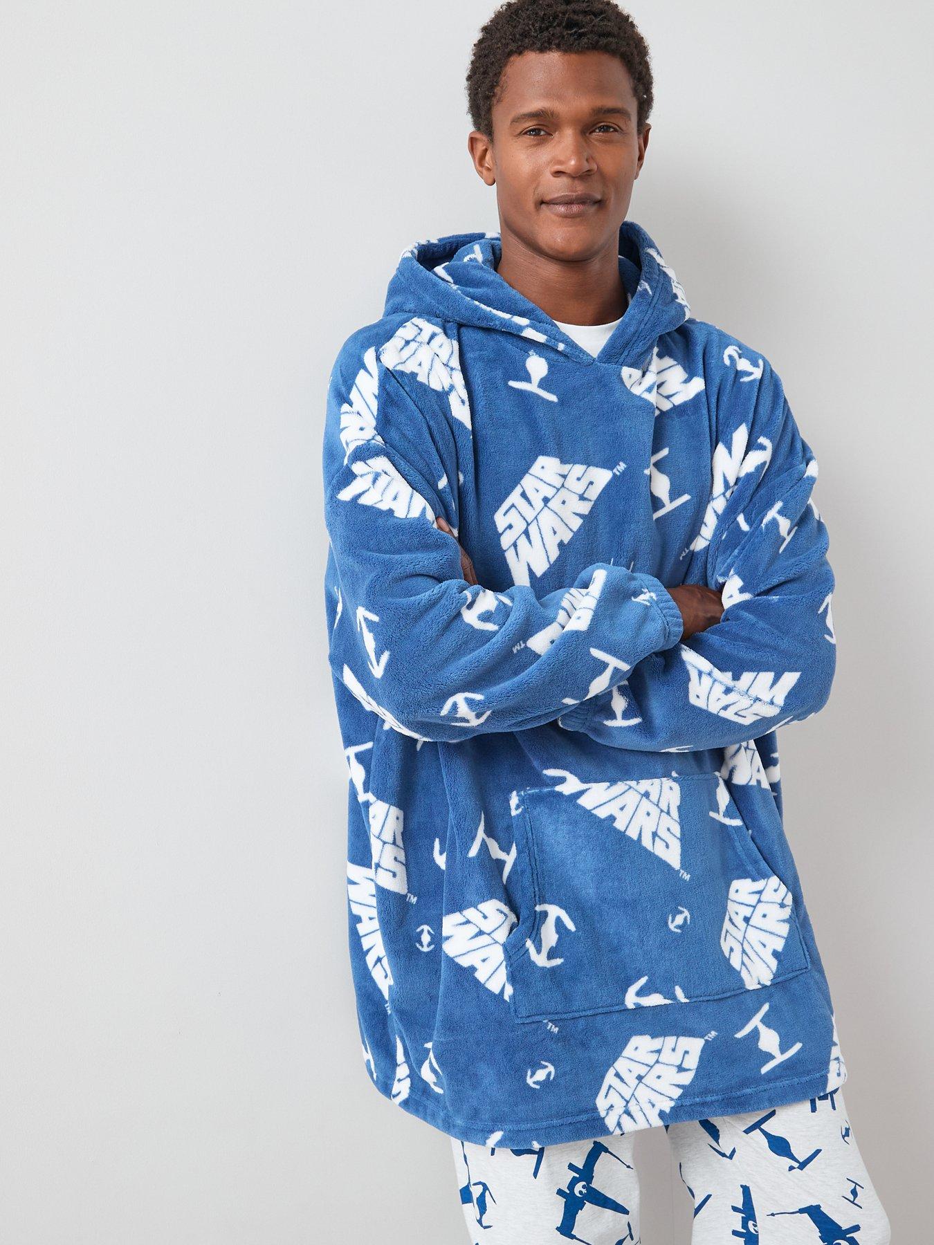 front image of the-very-collection-star-wars-fleece-hooded-blanket-blue