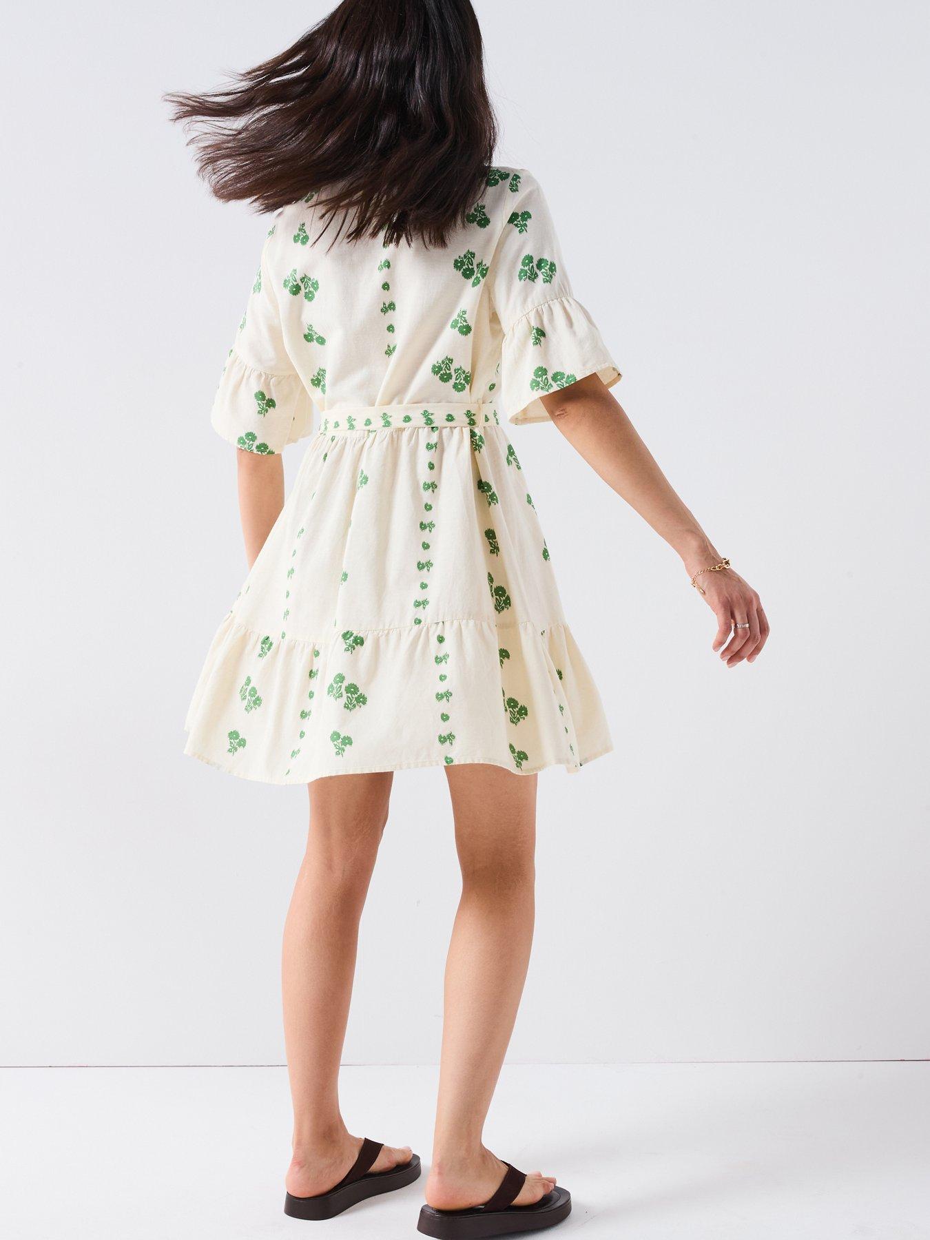 Image 2 of 4 of Vero Moda Pamela Short Woven Dress - White