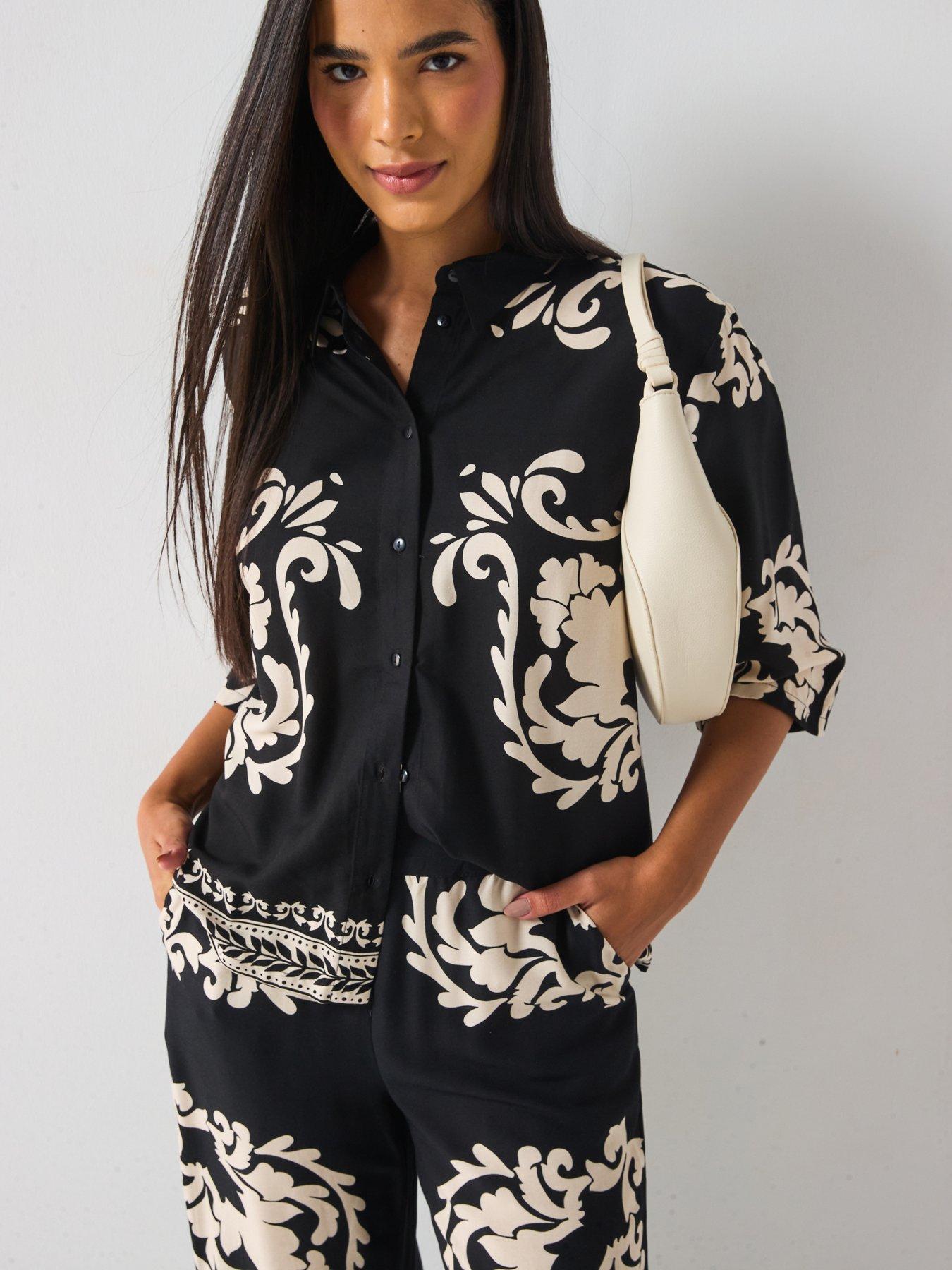 undefined Maggie Life Loose 3/4 Shirt - Black