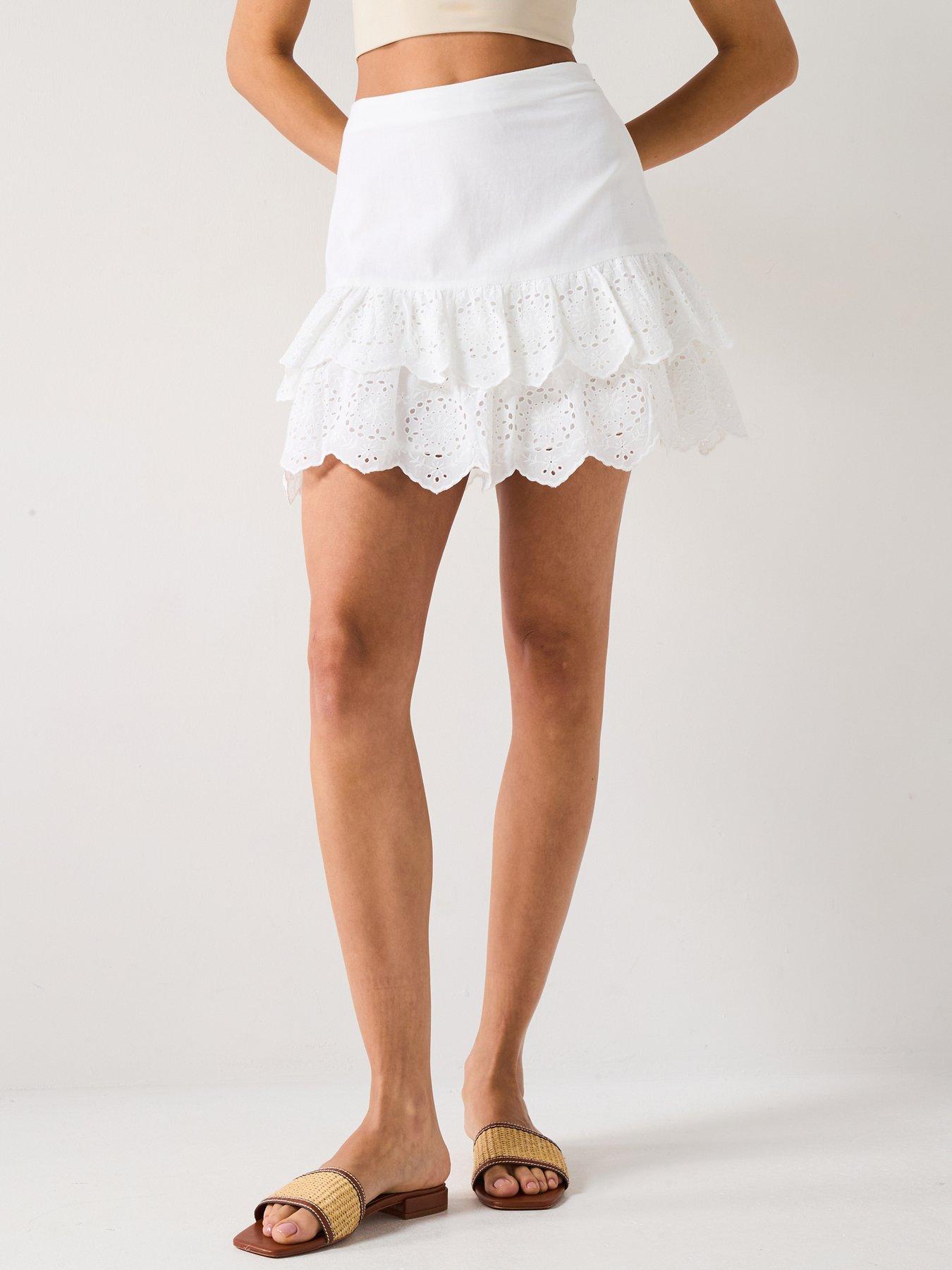 only-ellyn-mid-waist-layered-skirt-white