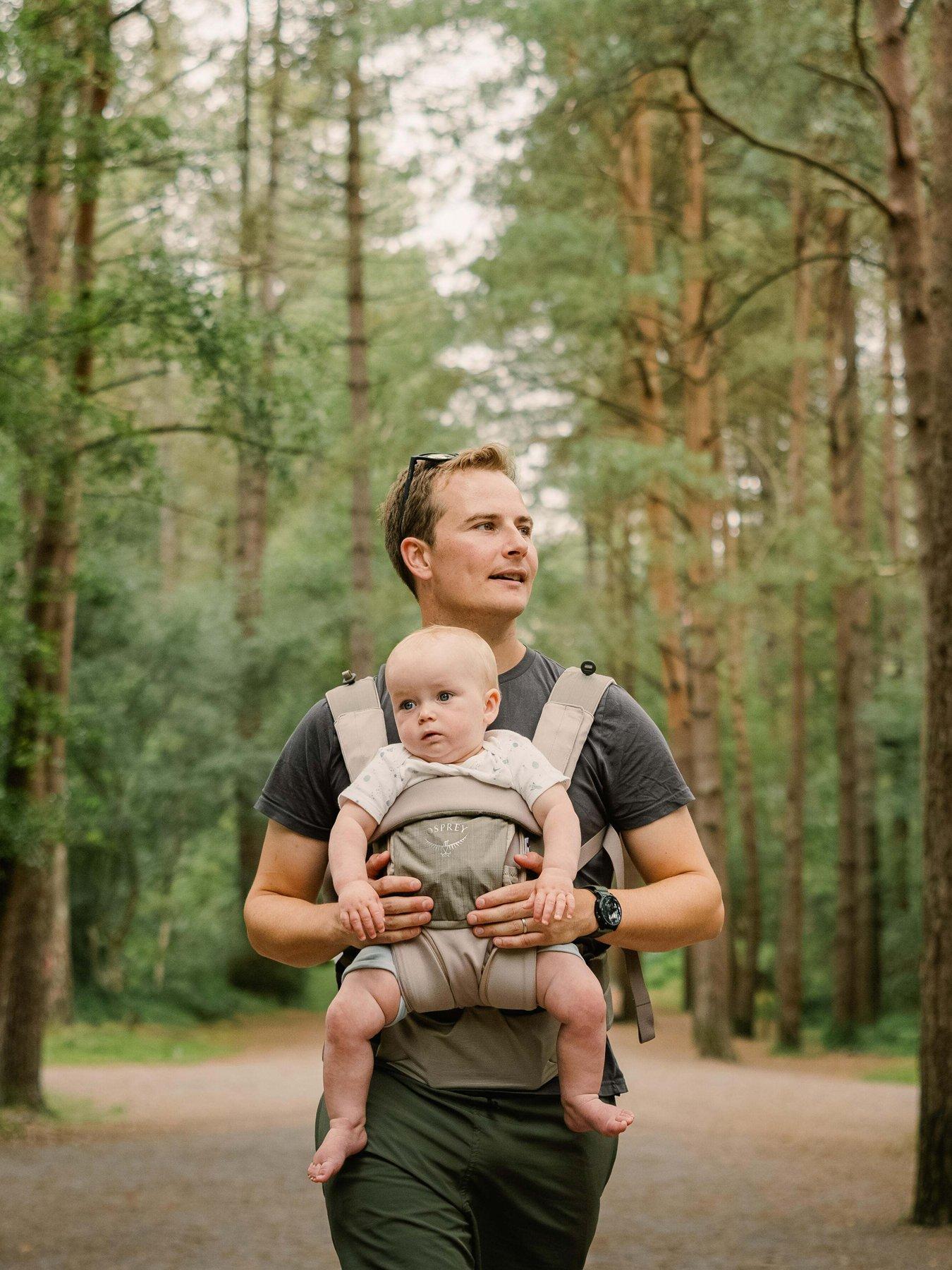 Image 7 of 7 of Osprey Poco Soft Child Carrier LT Tan Concrete O/S