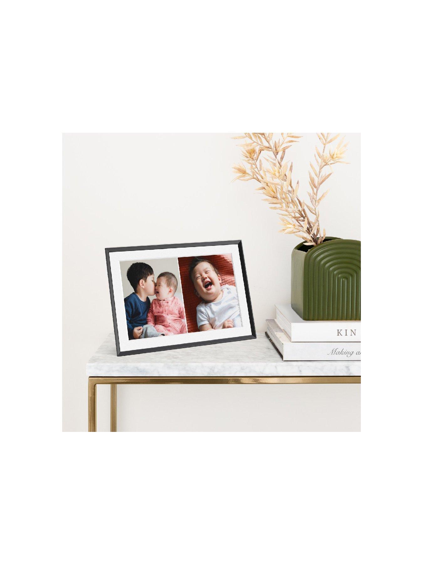  image of aura-carver-digital-photo-frame-mat
