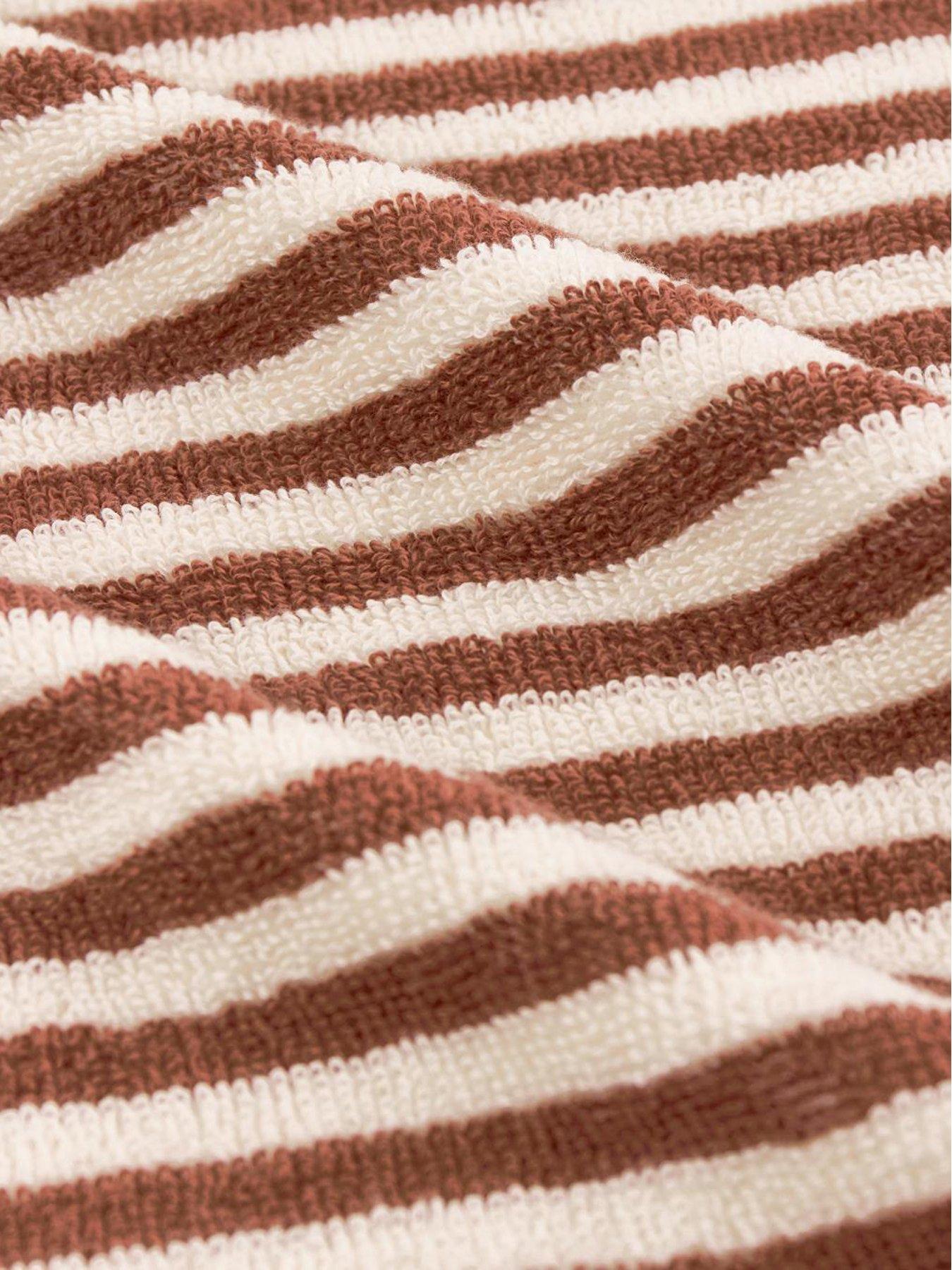 Image 3 of 4 of Yard Hebden Bath Towel