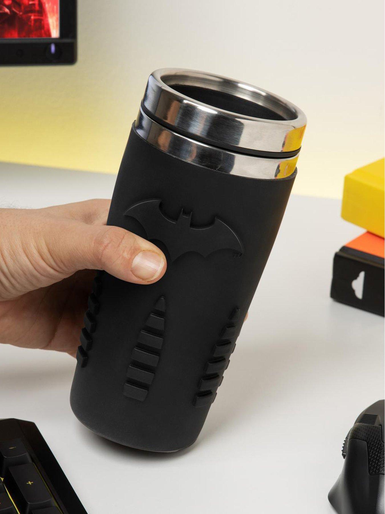 batman-silicone-travel-mug-double-walled-with-textured-logo-officially-licensed-drinkware