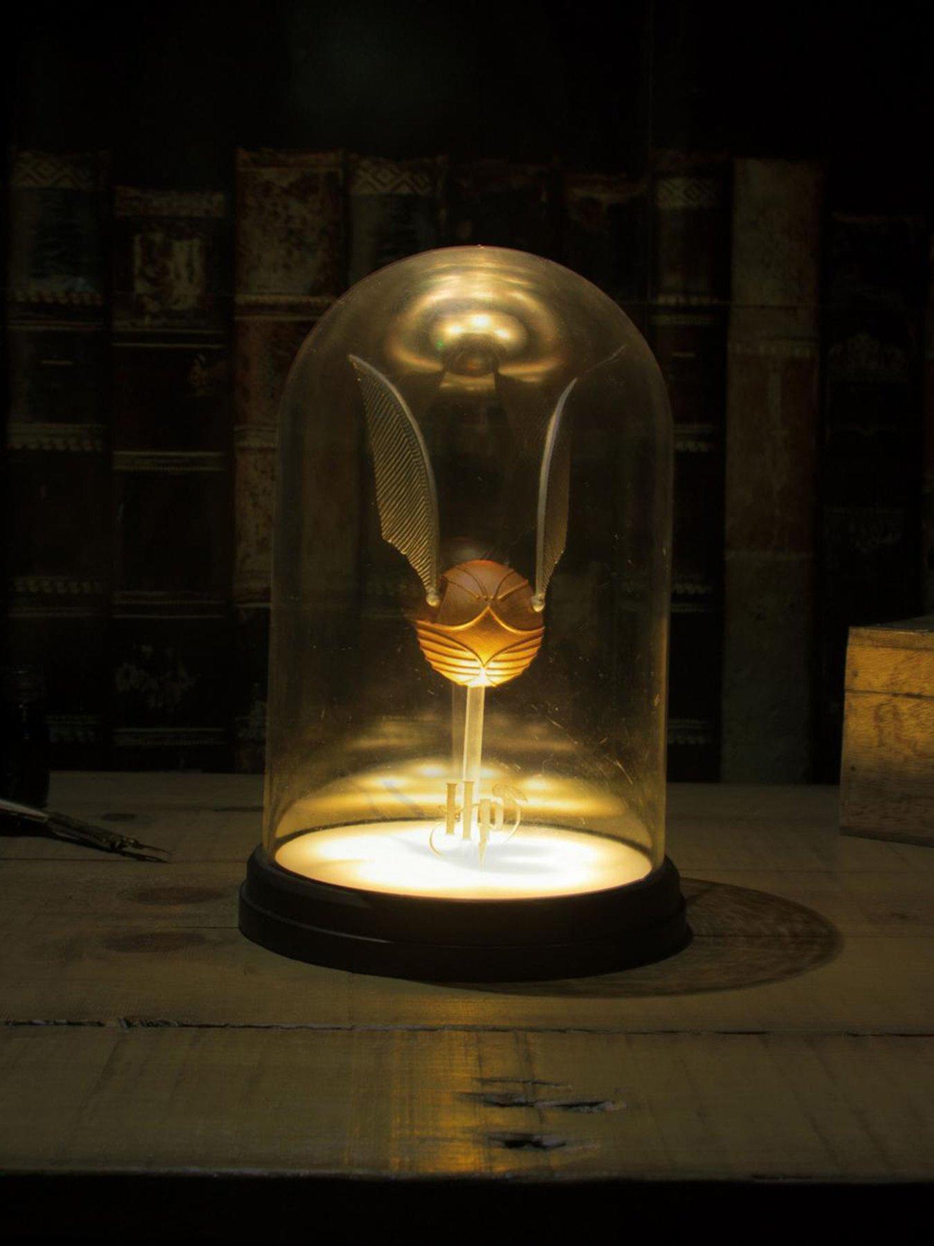 harry-potter-levitating-golden-snitch-light-touch-activated-desk-lamp-accessory-officially-licensed-bedroom-decor