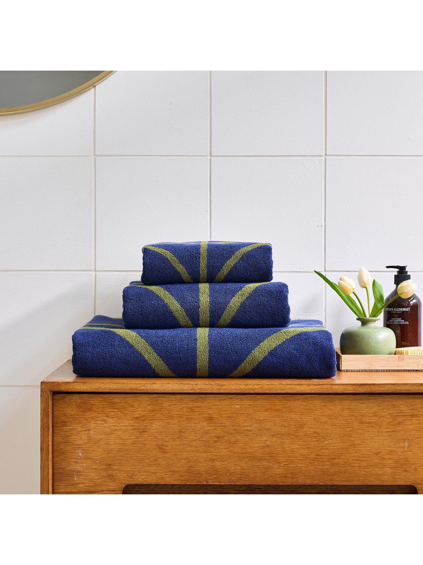 Image 7 of 7 of Orla Kiely Linear Stem 100% Cotton Bath Mat