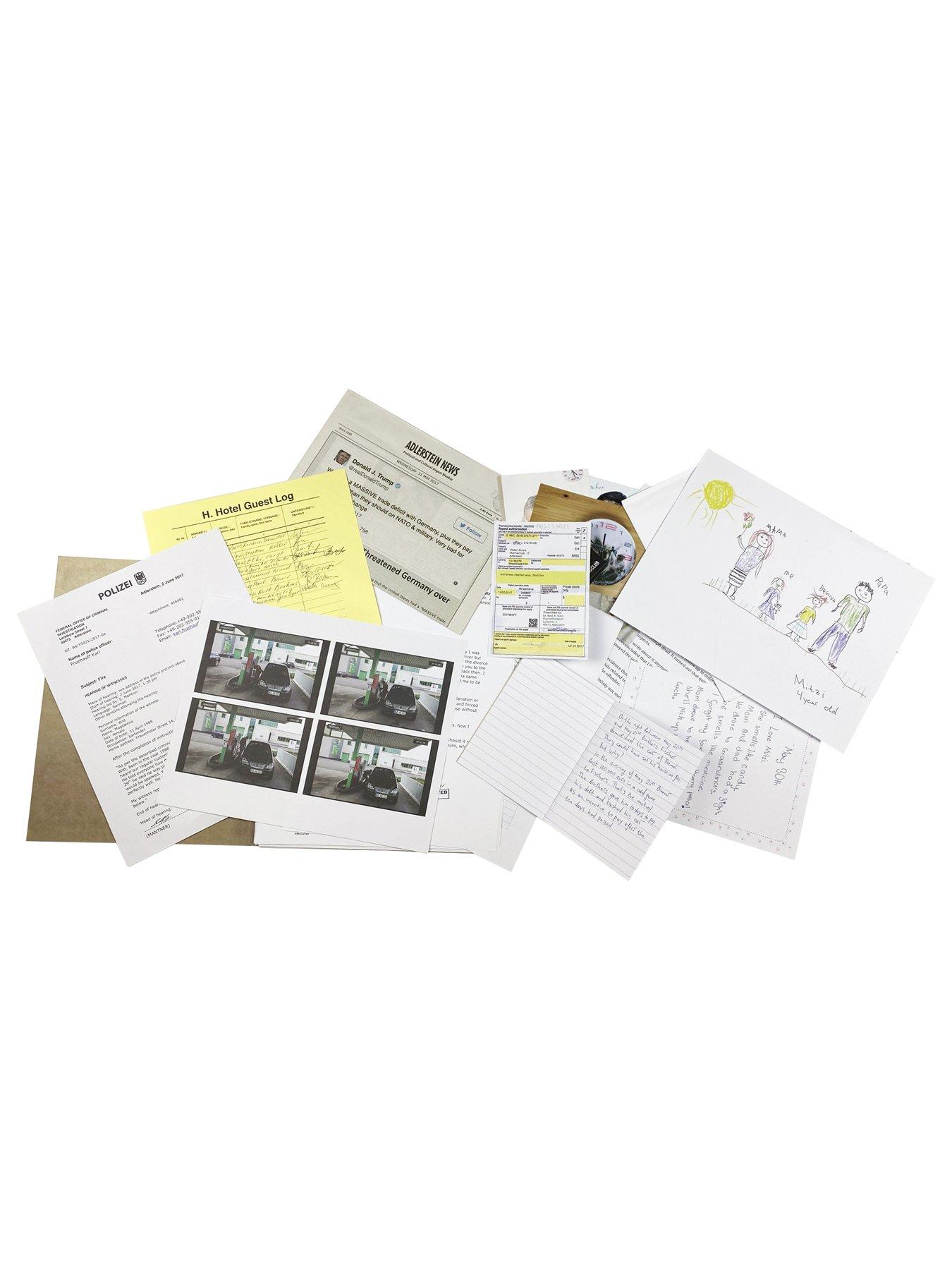 Image 4 of 5 of University Games Murder Mystery Case files - Fire in Adlerstein