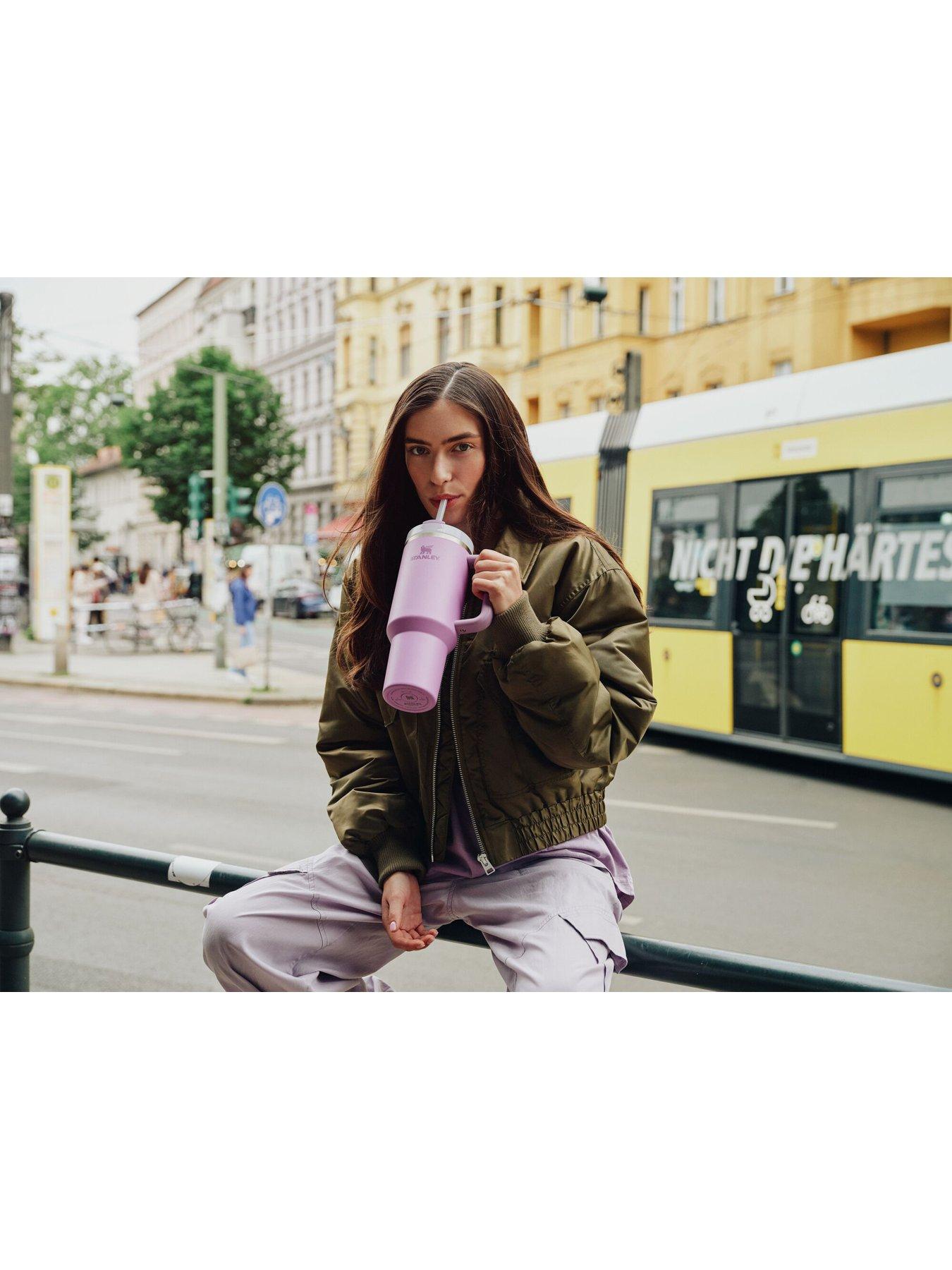  image of stanley-quencher-h20-flowstate-tumbler