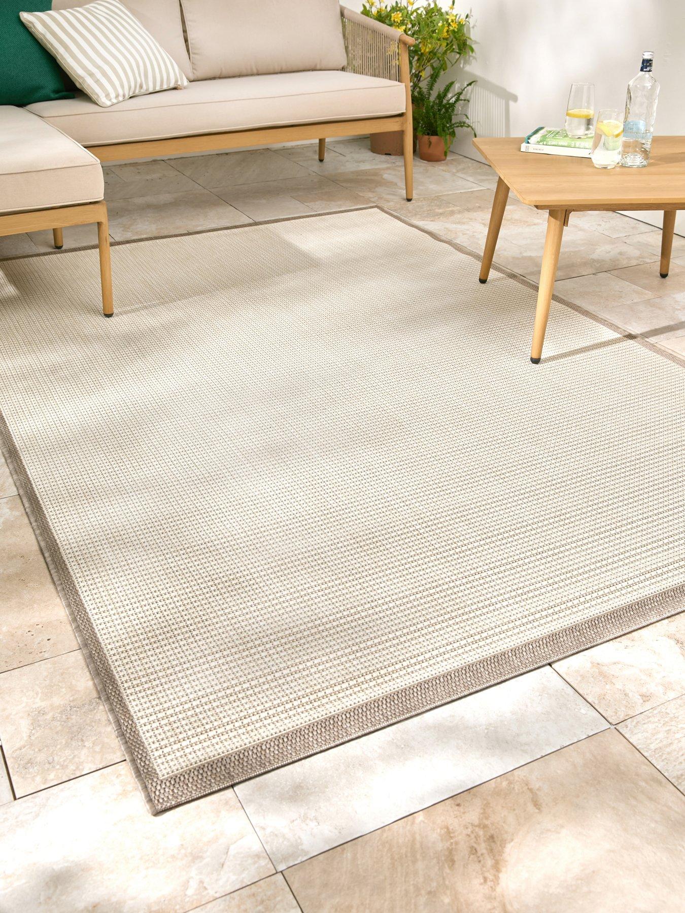 very-home-element-border-indooroutdoor-rug