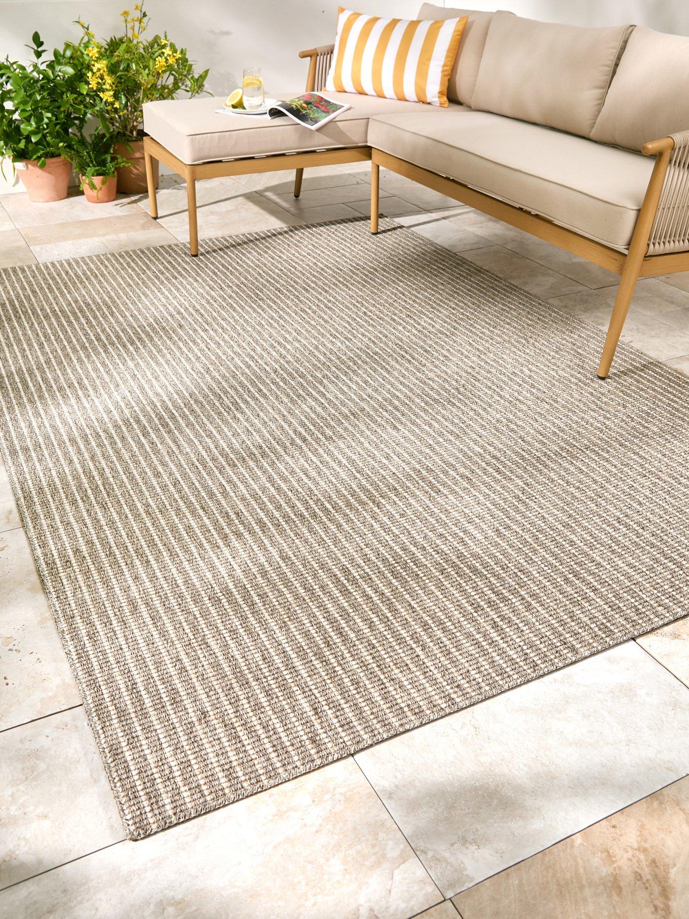 very-home-sorrento-indooroutdoor-rug