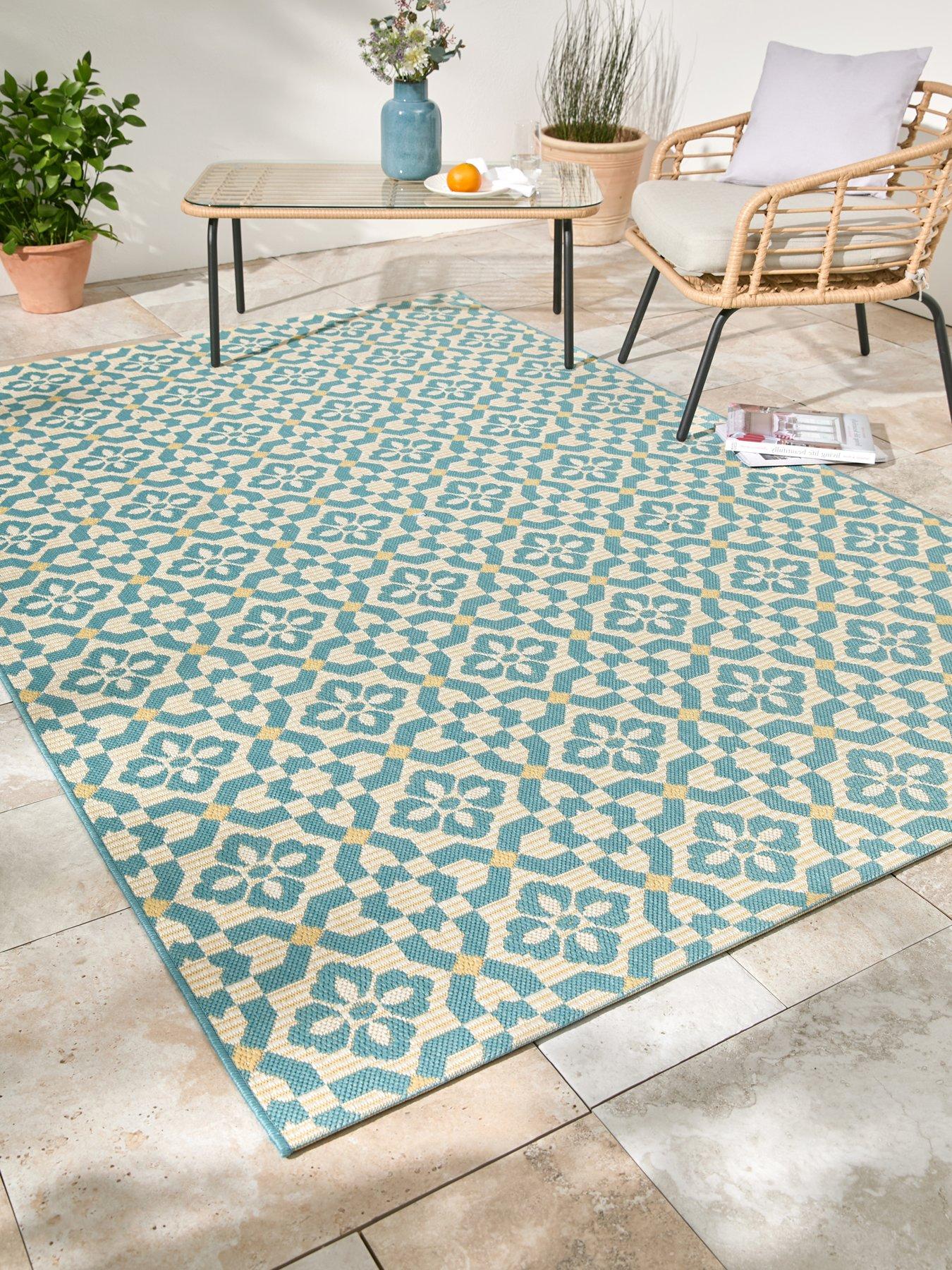 very-home-cosmos-tile-indooroutdoor-rug