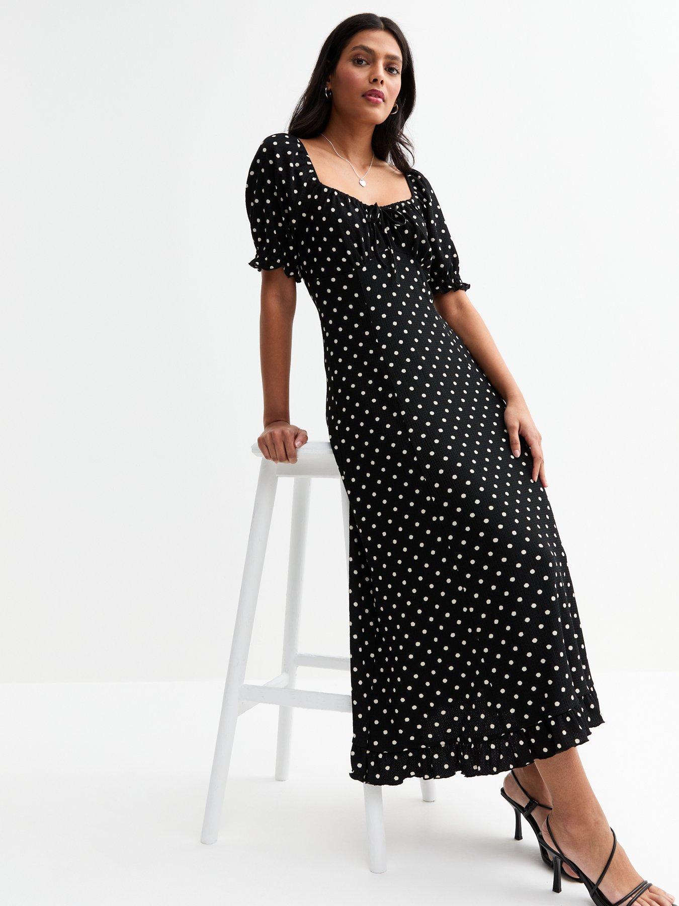 front image of new-look-black-crinkled-patterned-midi-dress