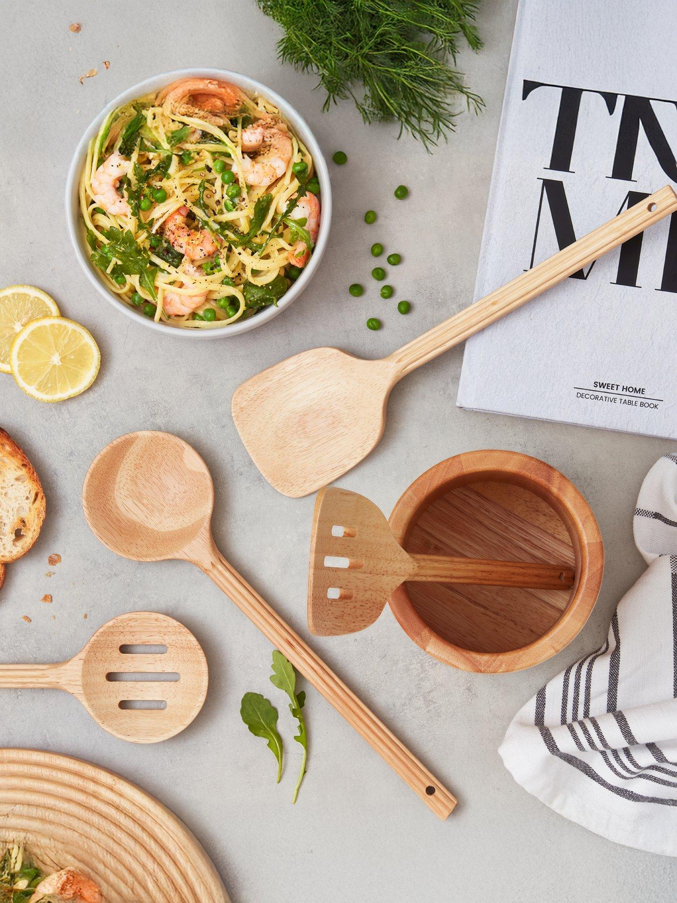 sur-la-table-set-of-4-wooden-utensils-fluted-style-holder