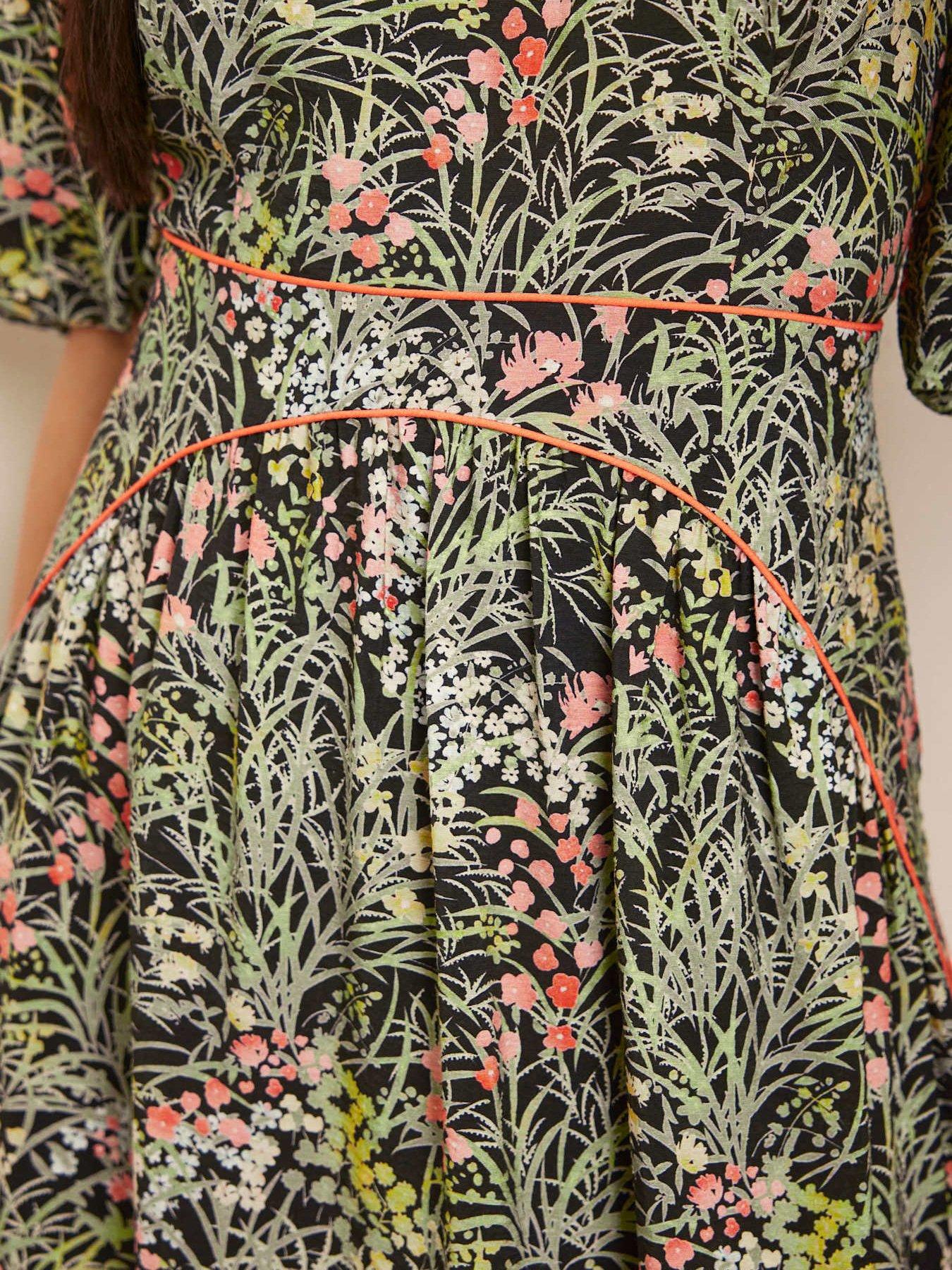  image of mint-velvet-green-floral-print-midi-dress-black