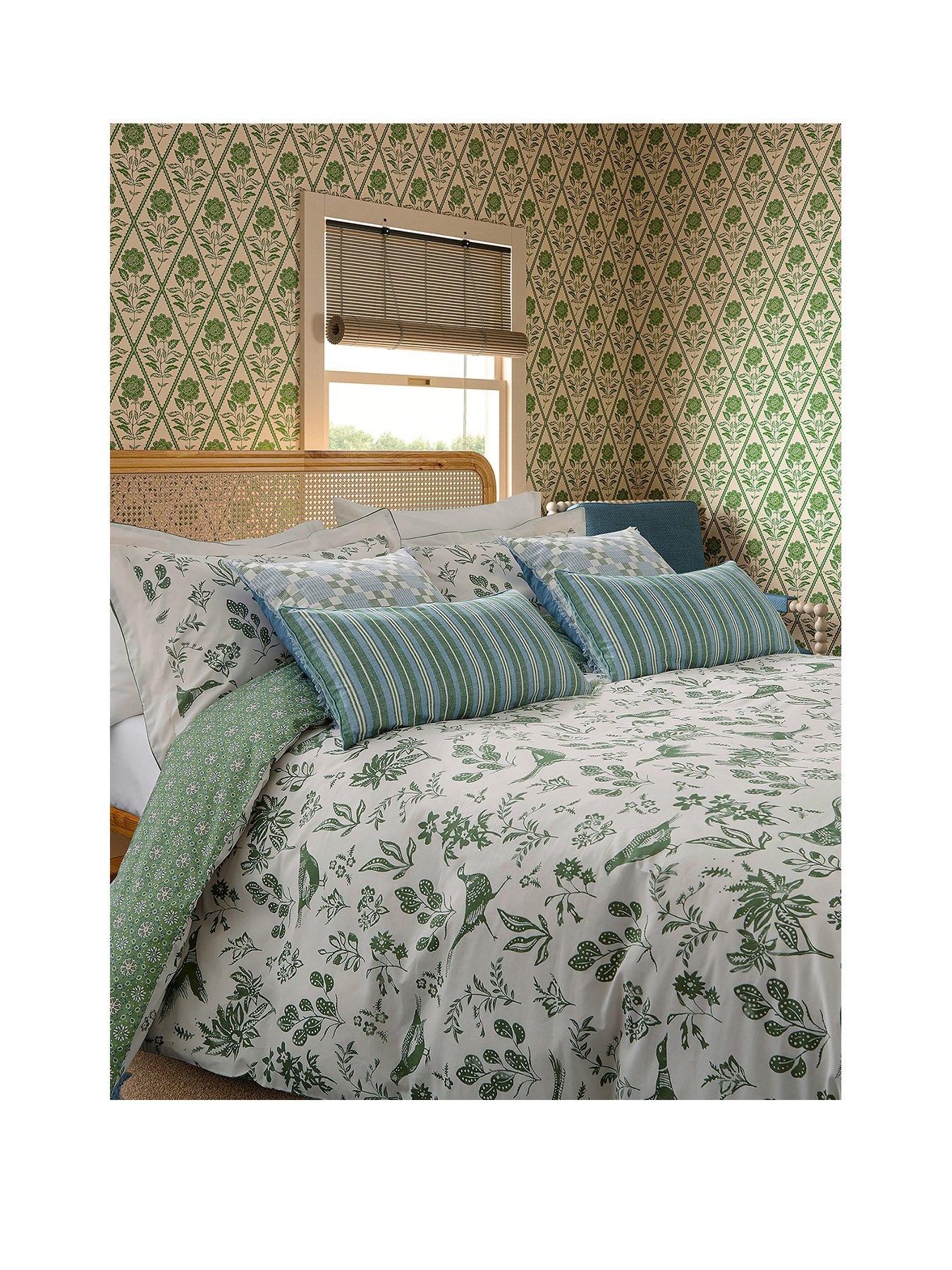 image of joules-festival-pheasants-100-cotton-percale-duvet-cover-set