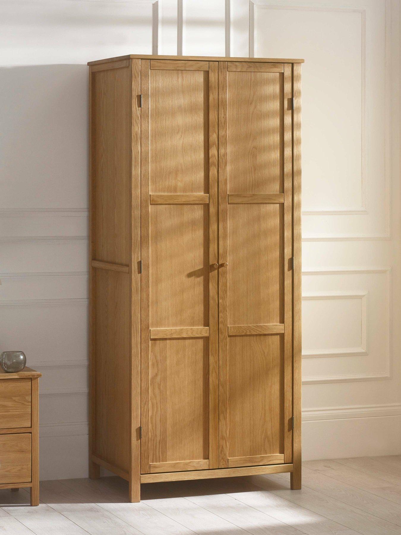 julian-bowen-coxmoor-2-doornbspwardrobe-contains-solid-oak