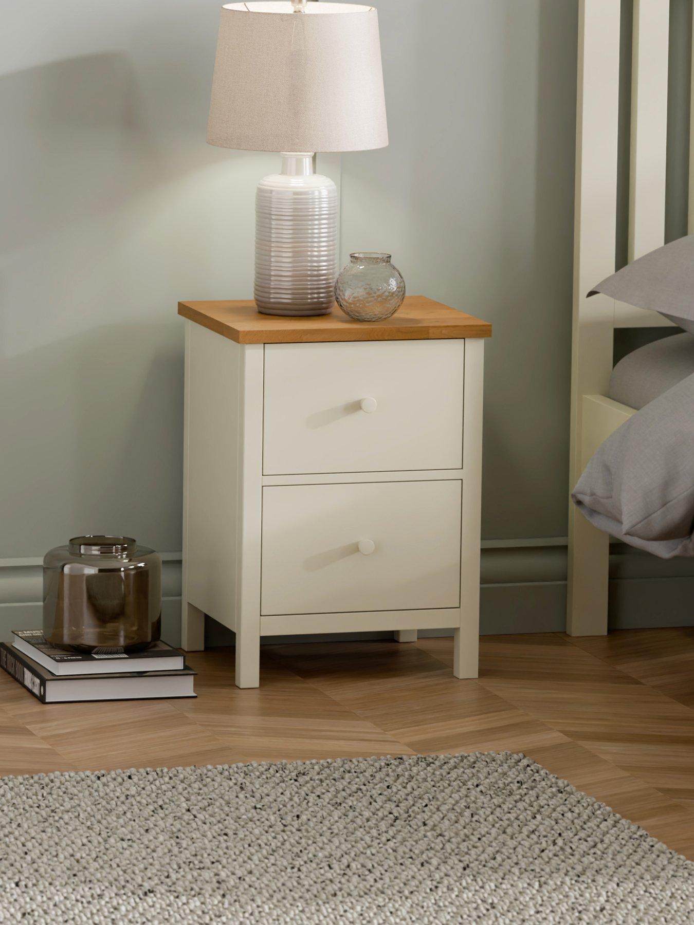 undefined Coxmoor 2 Drawer Bedside - Contains Solid Oak