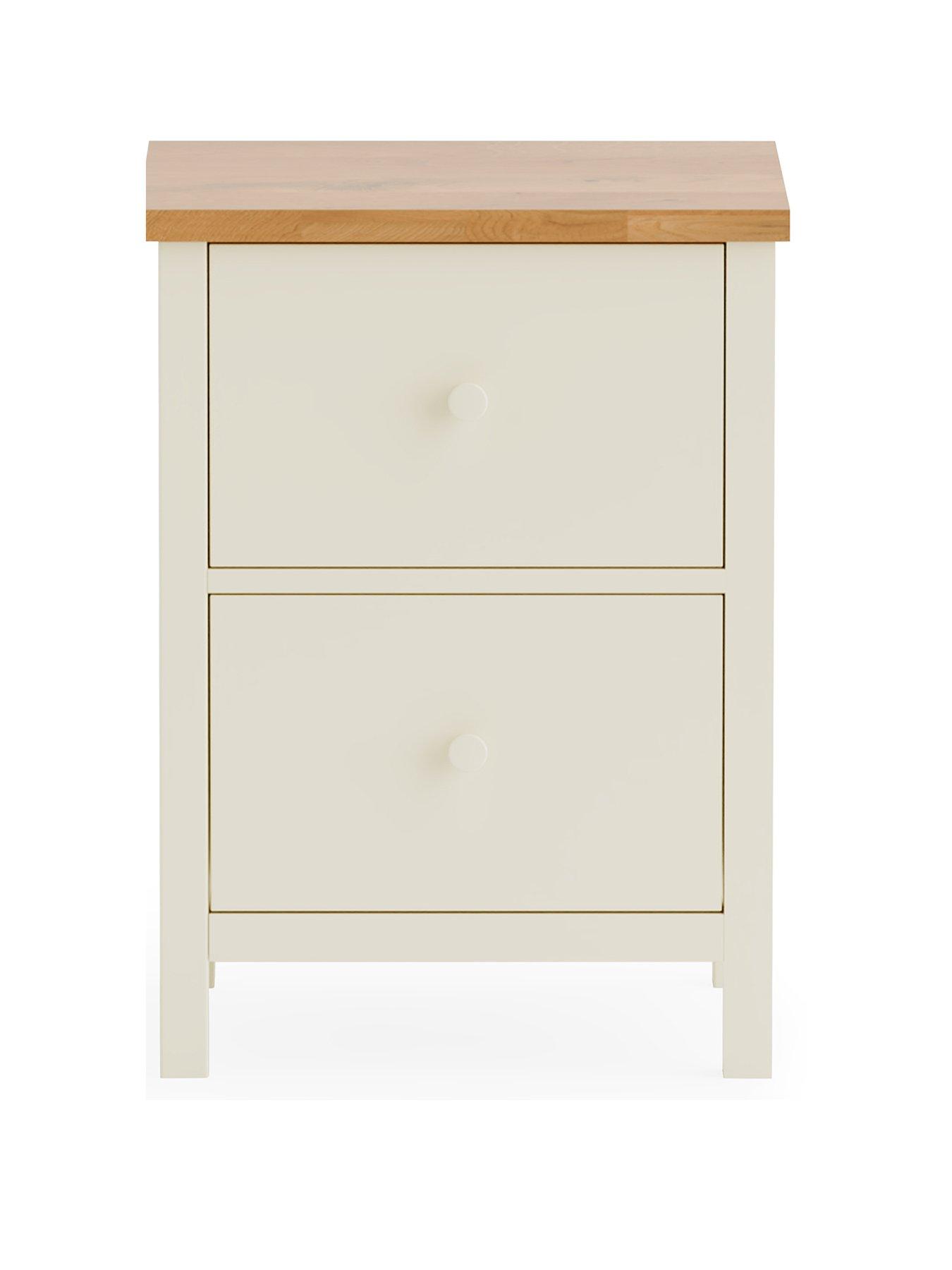 julian-bowen-coxmoor-2-drawer-bedside-contains-solid-oak