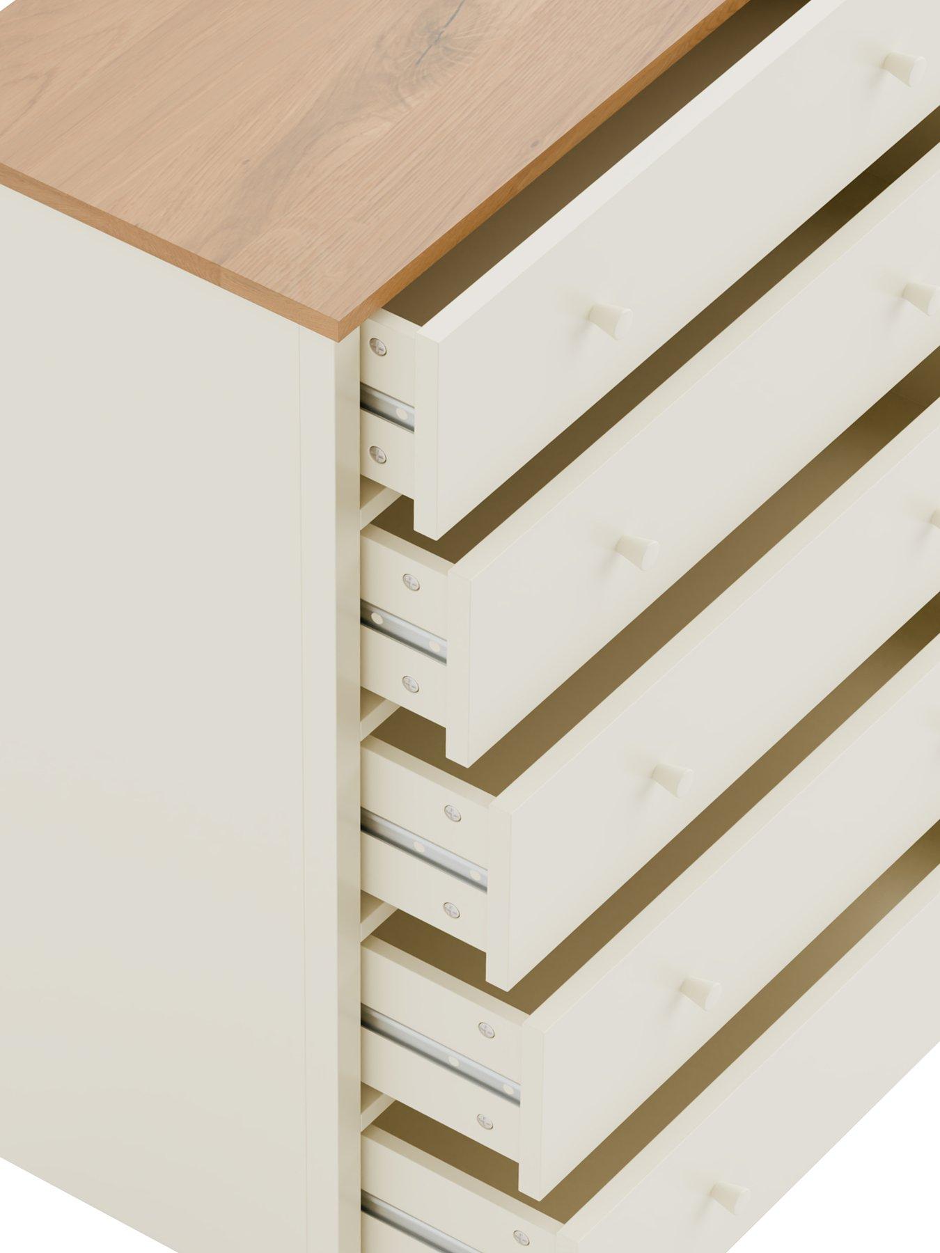  image of julian-bowen-coxmoor-5-drawer-wide-chest-contains-solid-oak