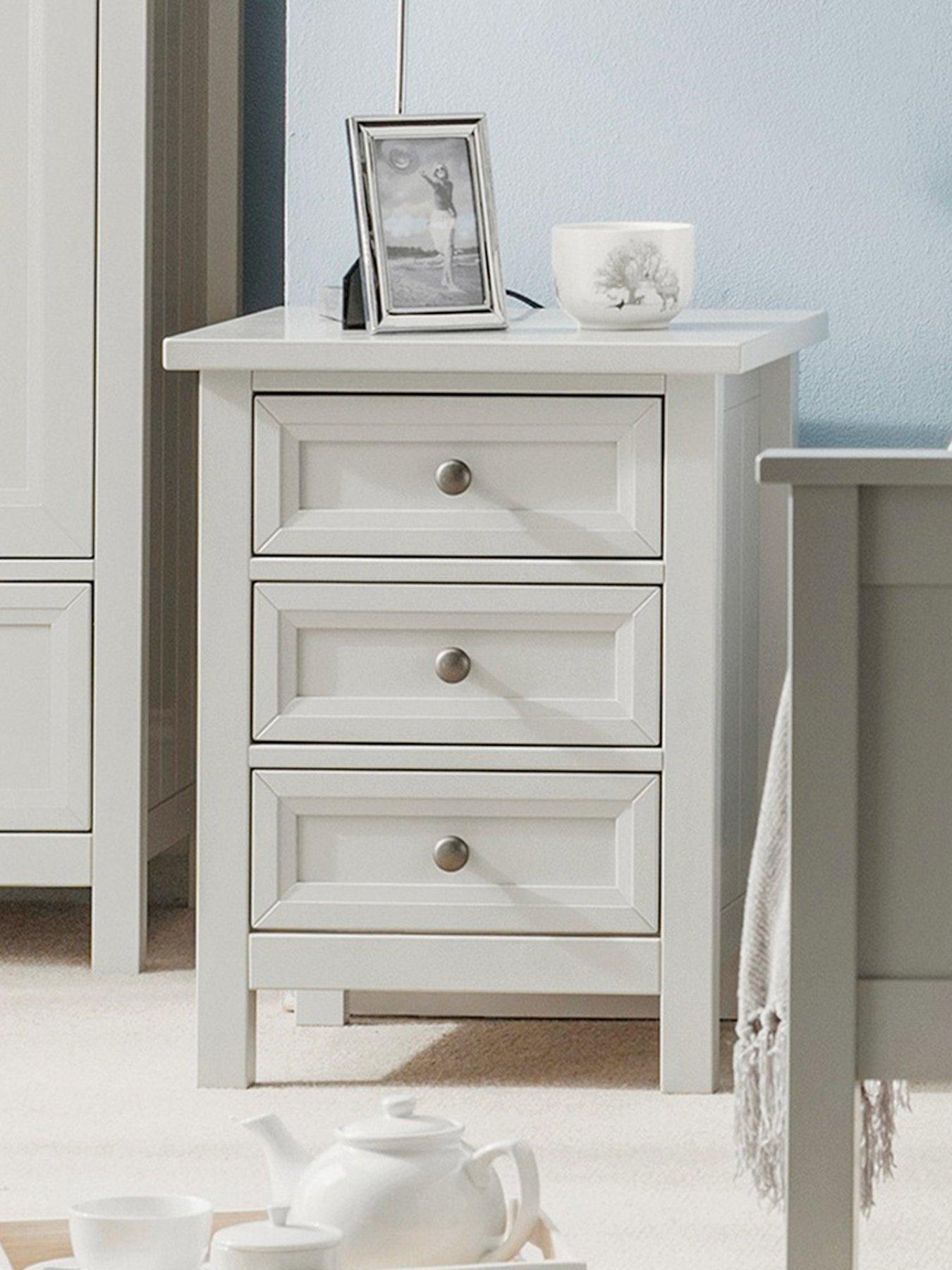 Julian Bowen Maine 3 Drawer Bedside Chest - Dove Grey