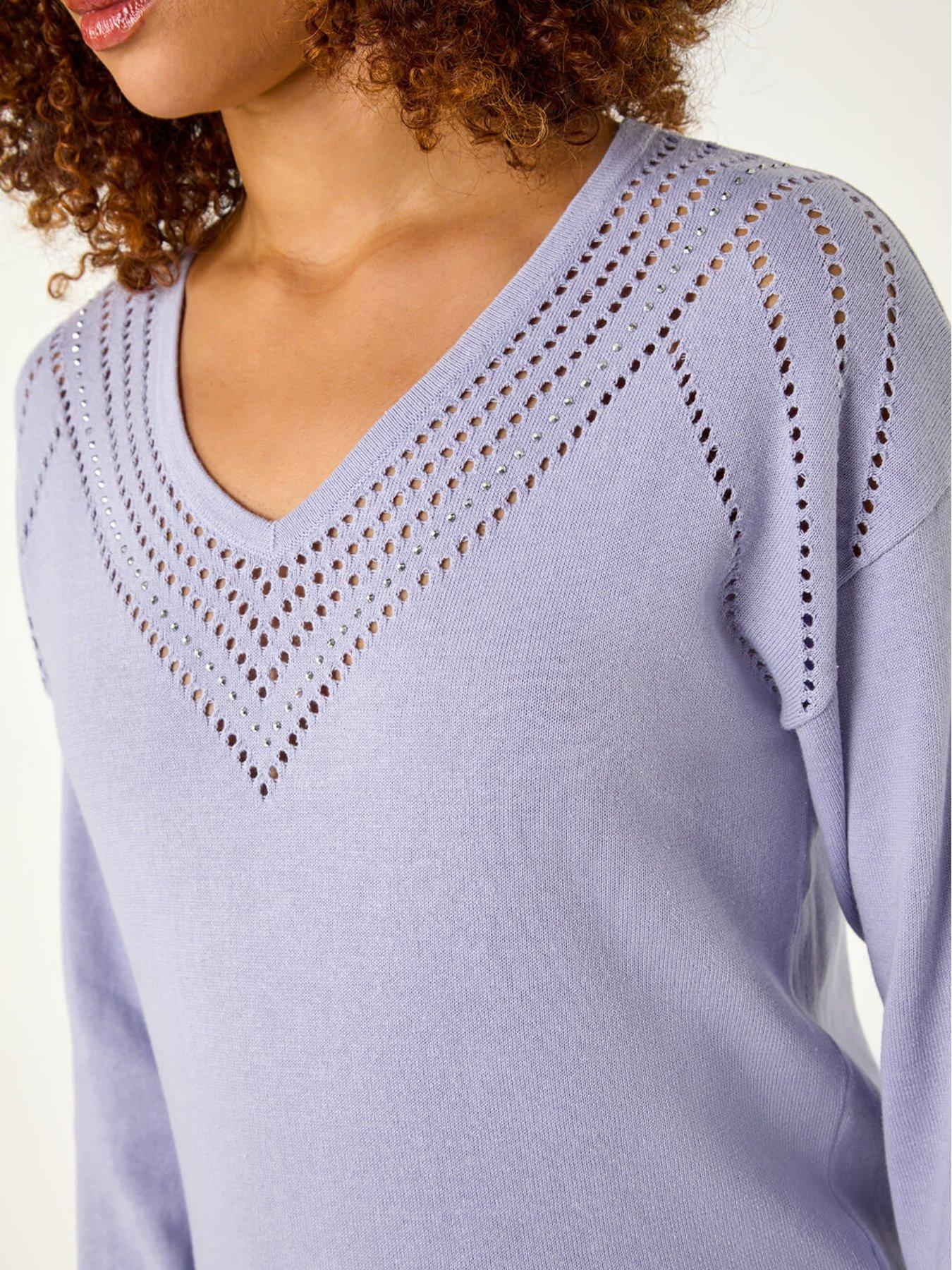 Image 5 of 5 of Roman Border Hotfix V-neck Jumper - Lilac