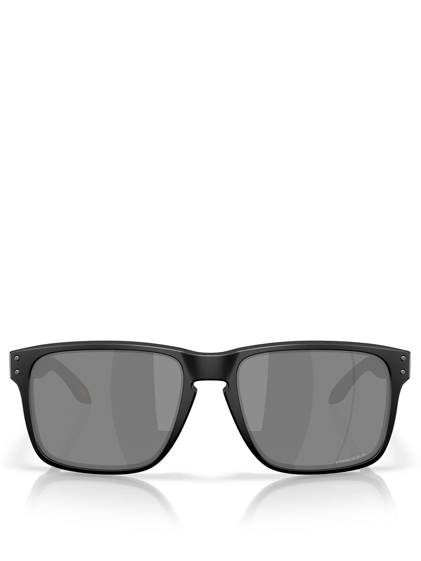 Image 3 of 4 of Oakley 0Oo9487 Square Sunglasses - Black