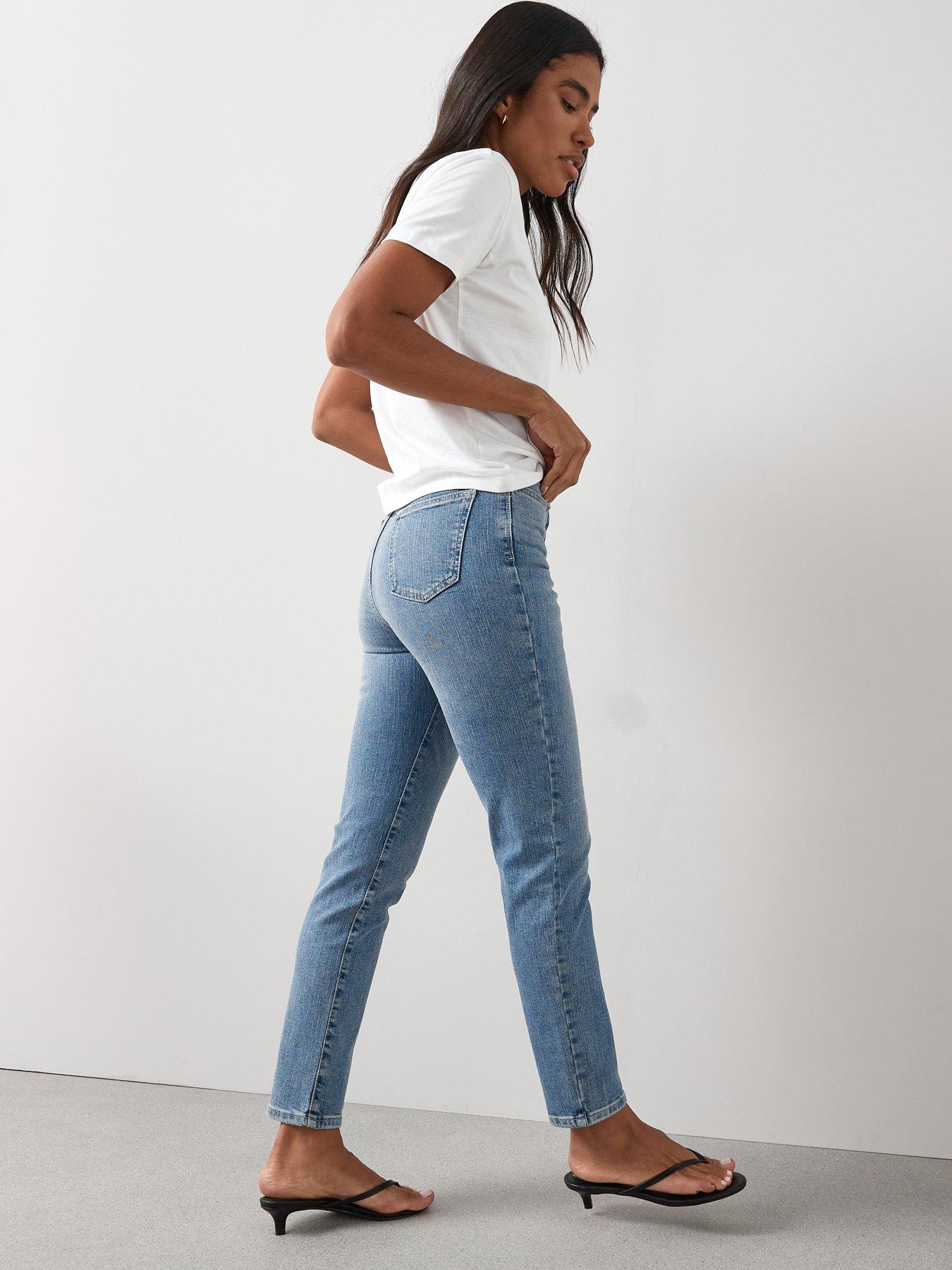  image of the-very-collection-issie-slim-leg-jeans-mid-wash