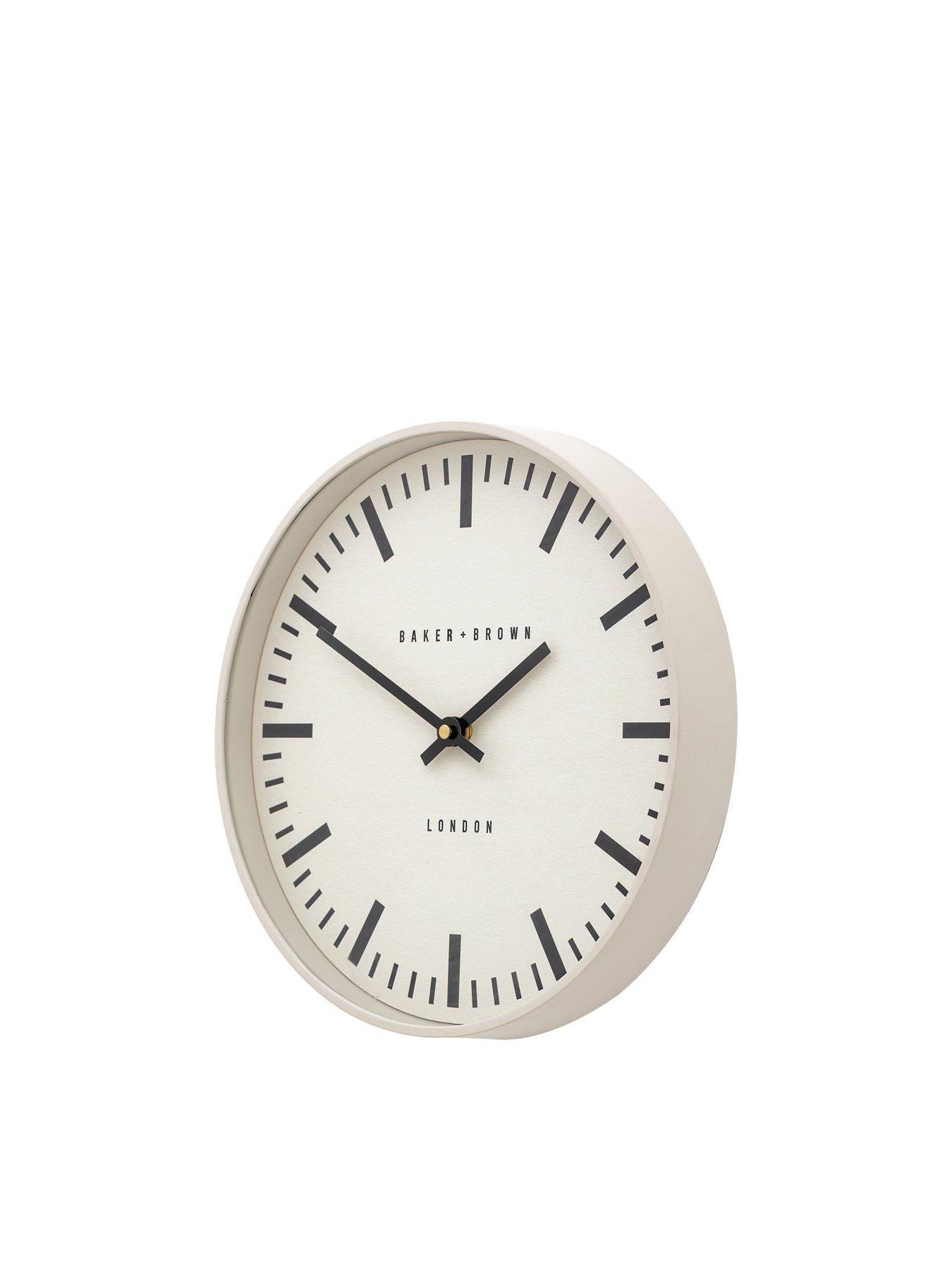  image of gallery-claremont-clock-in-putty