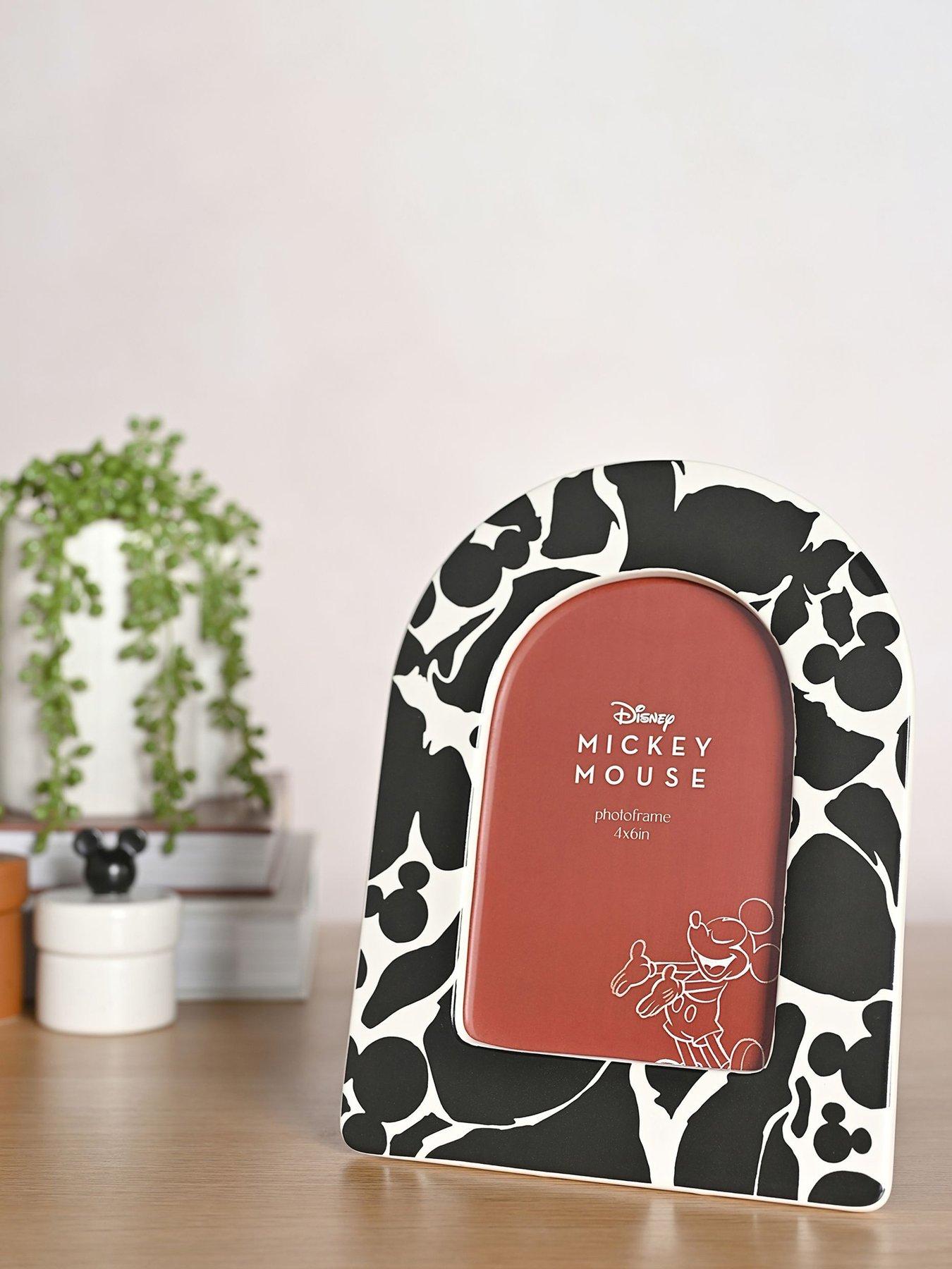 disney-mickey-shapes-arched-photo-frame-4-x-6