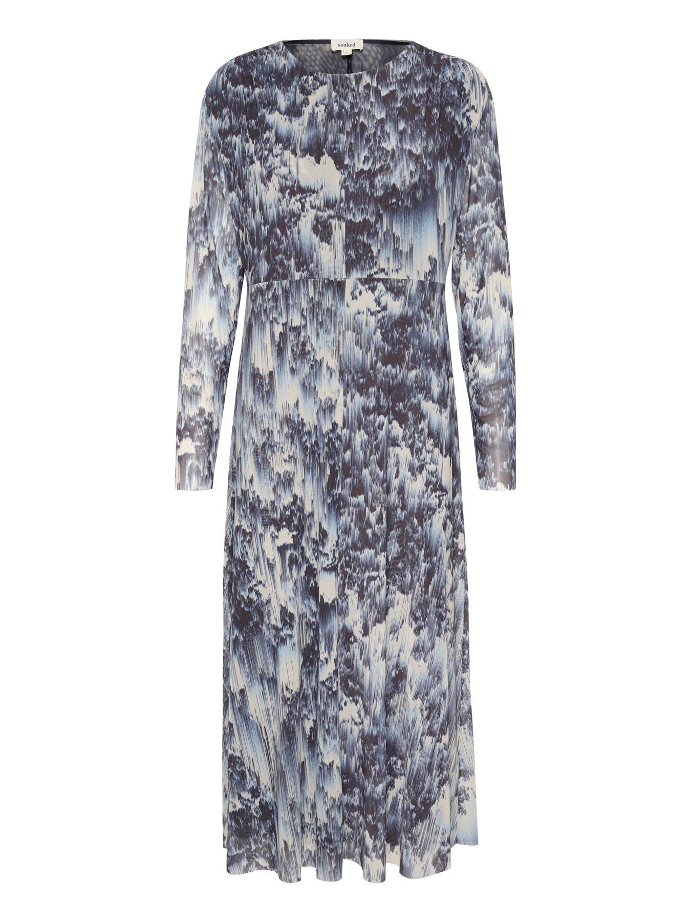  image of soaked-in-luxury-hartley-dress-blue