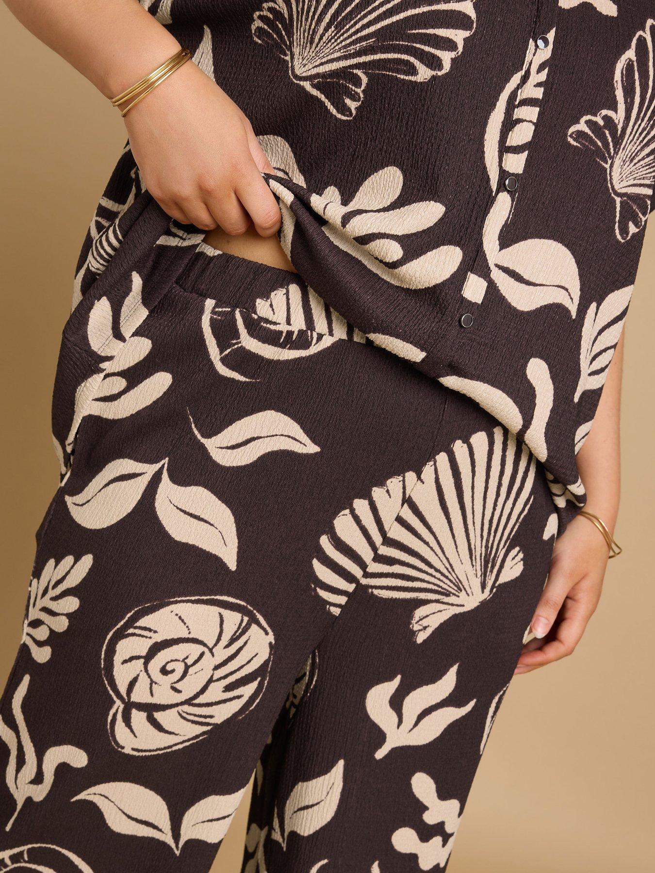  image of yours-curve-textured-wide-leg-trouser